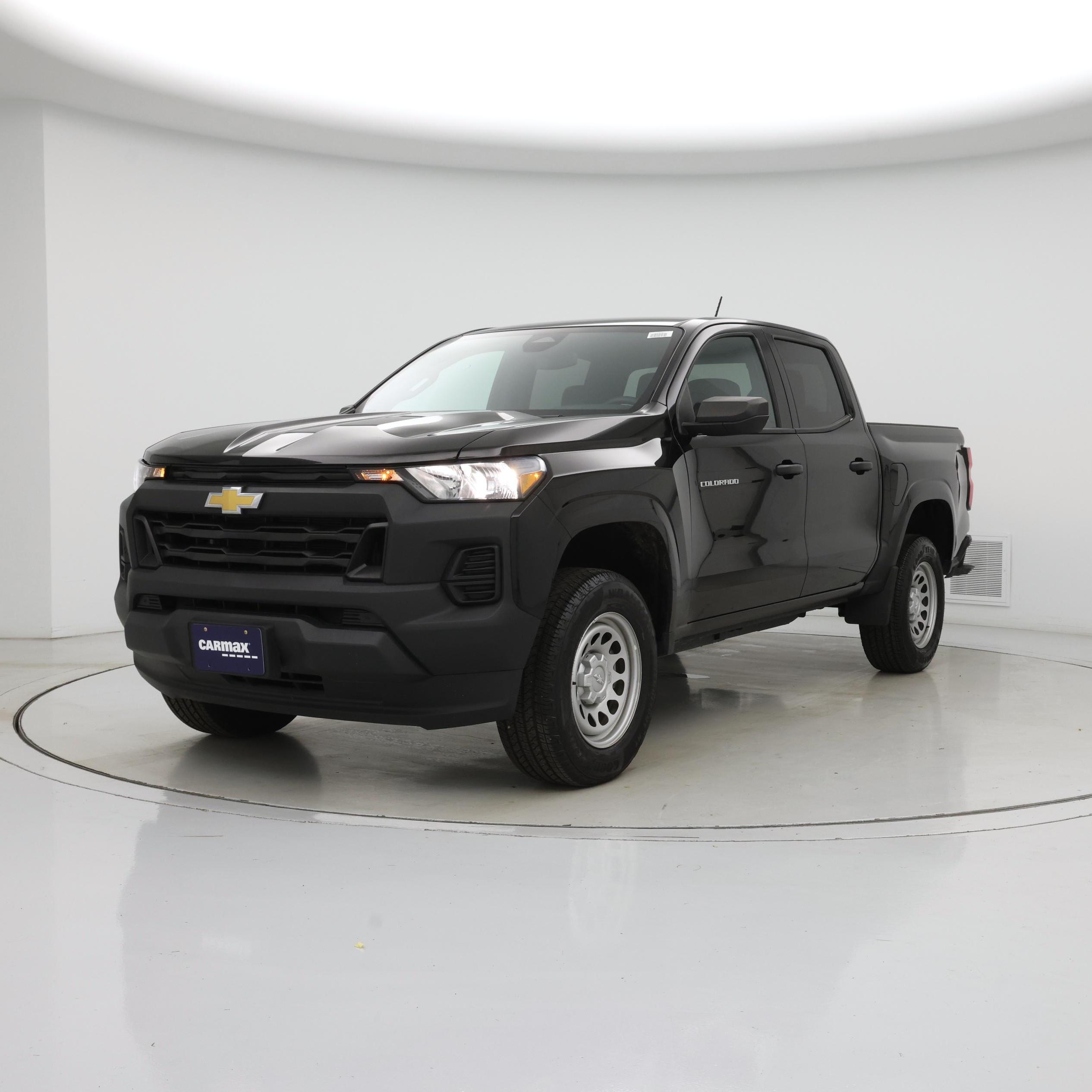Thumbnail: 2024 Chevrolet Colorado - 4