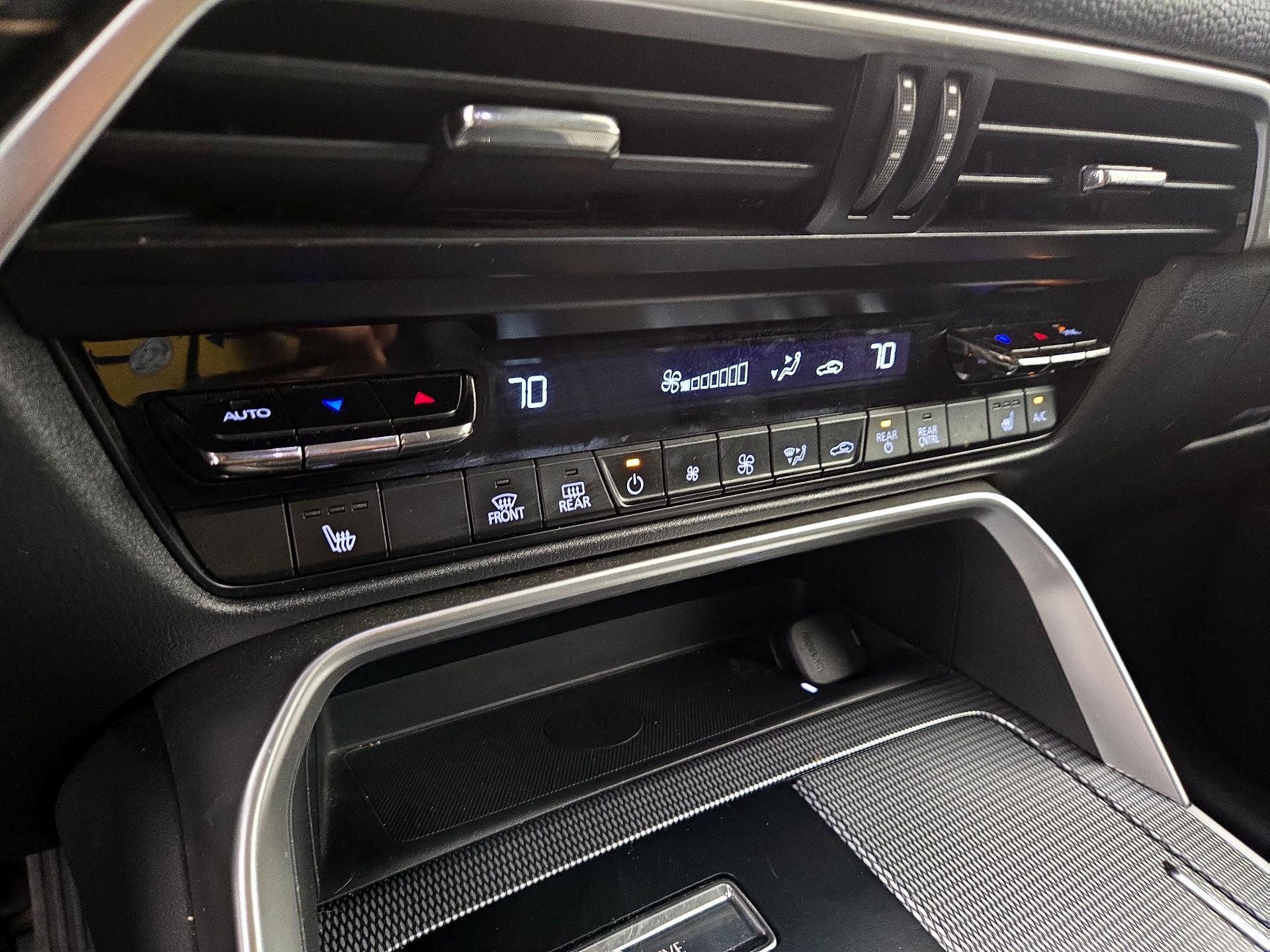 Thumbnail: 2024 Mazda CX-90 - 16