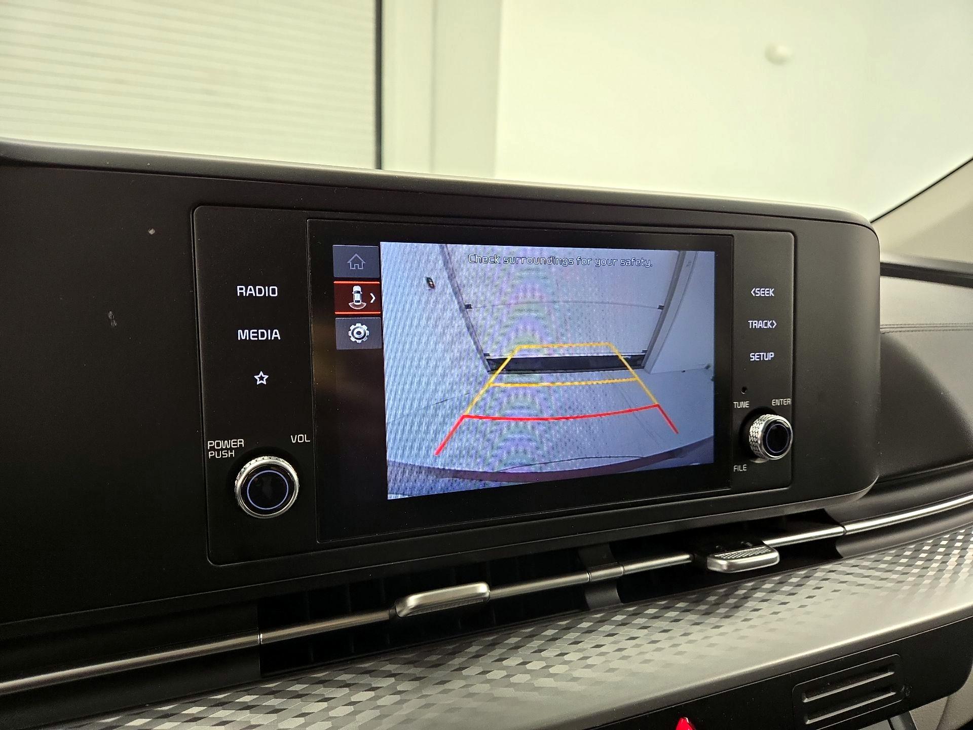 Thumbnail: 2024 Kia Carnival - 14