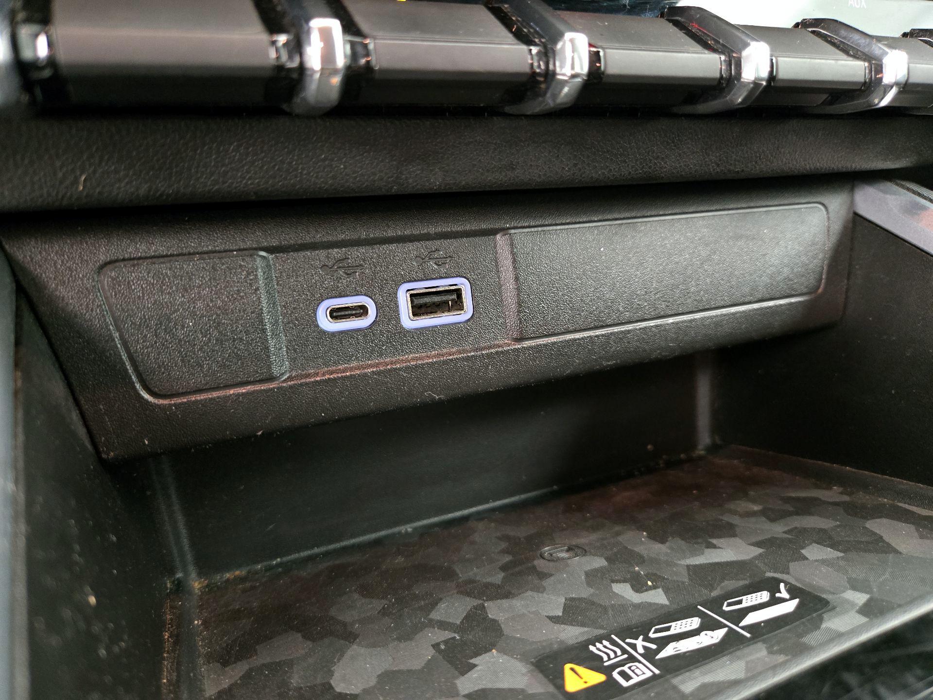 Thumbnail: 2023 Chevrolet Colorado - 18