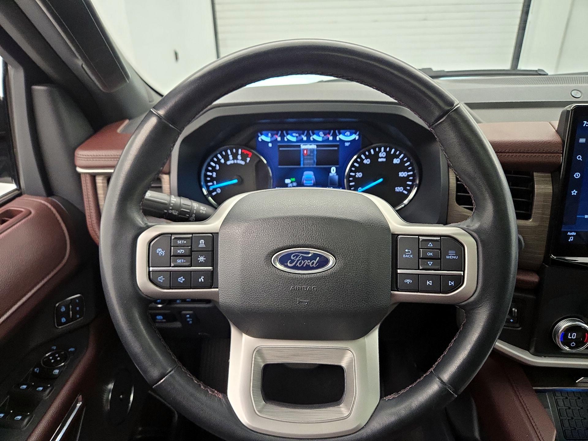 Thumbnail: 2023 Ford Expedition - 10