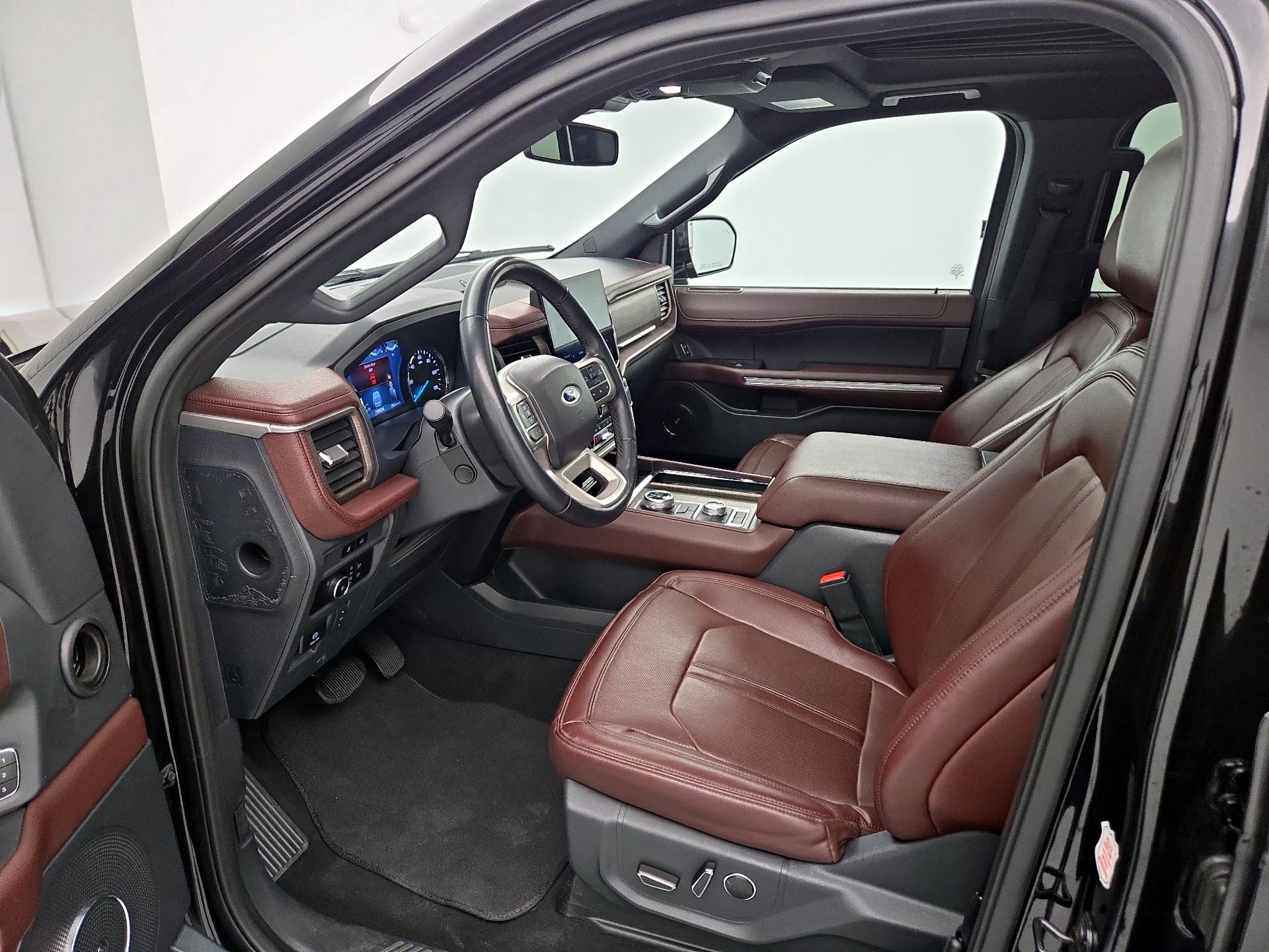 Thumbnail: 2023 Ford Expedition - 11