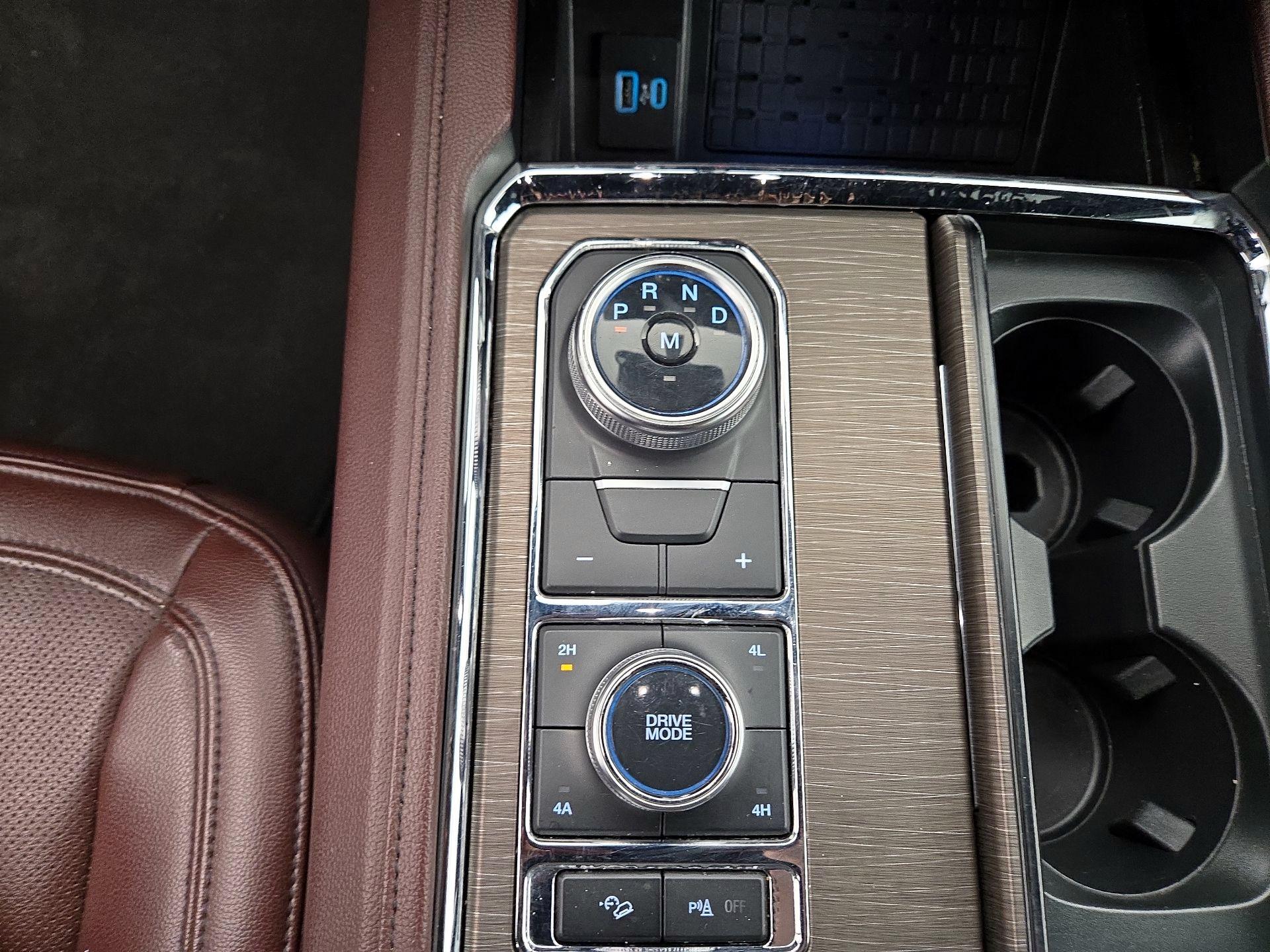 Thumbnail: 2023 Ford Expedition - 18