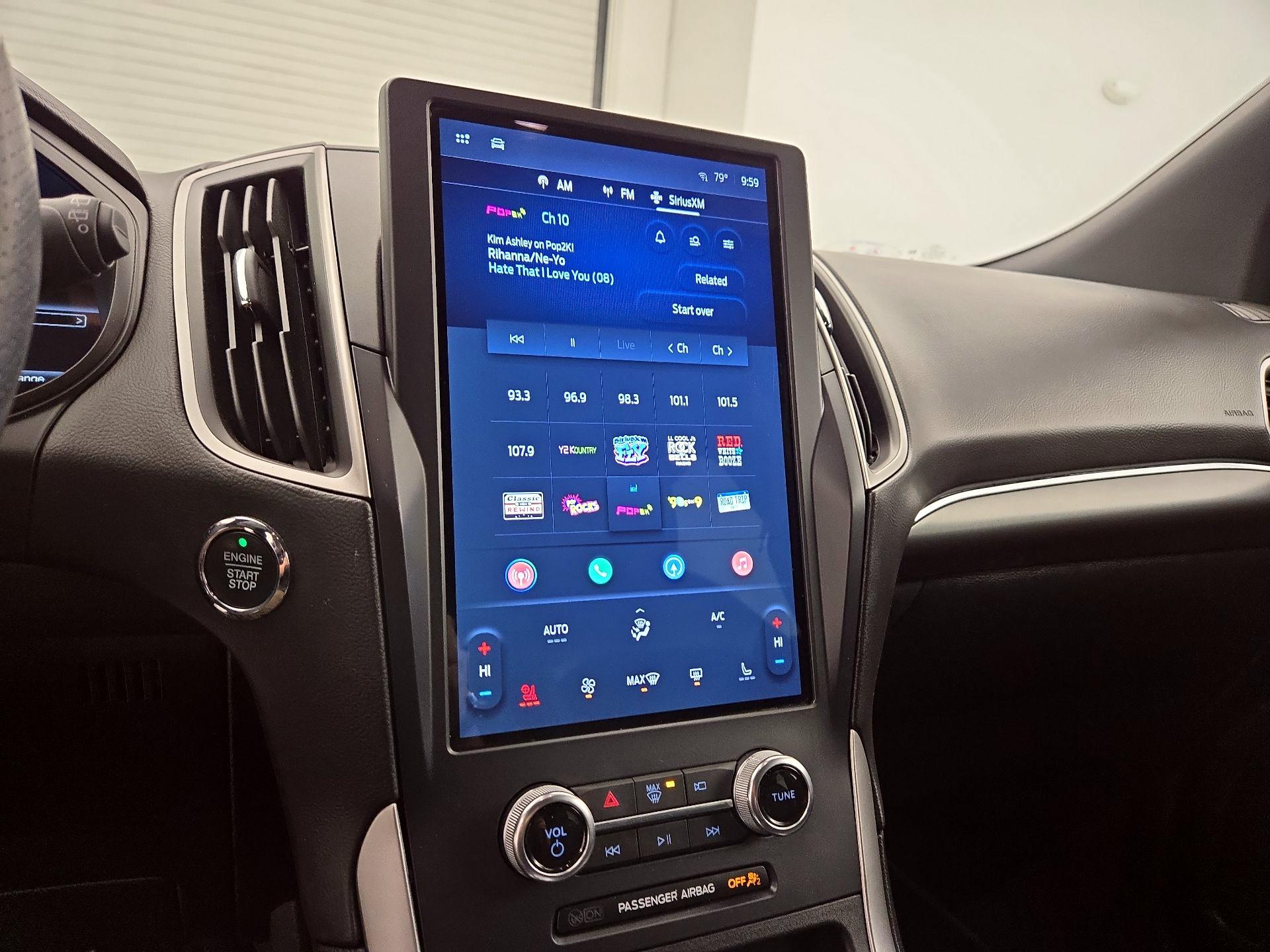 Thumbnail: 2022 Ford Edge - 16