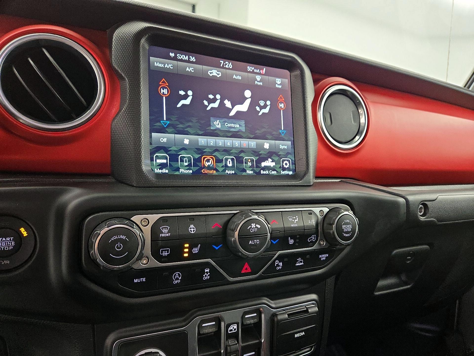 Thumbnail: 2021 Jeep Gladiator - 17