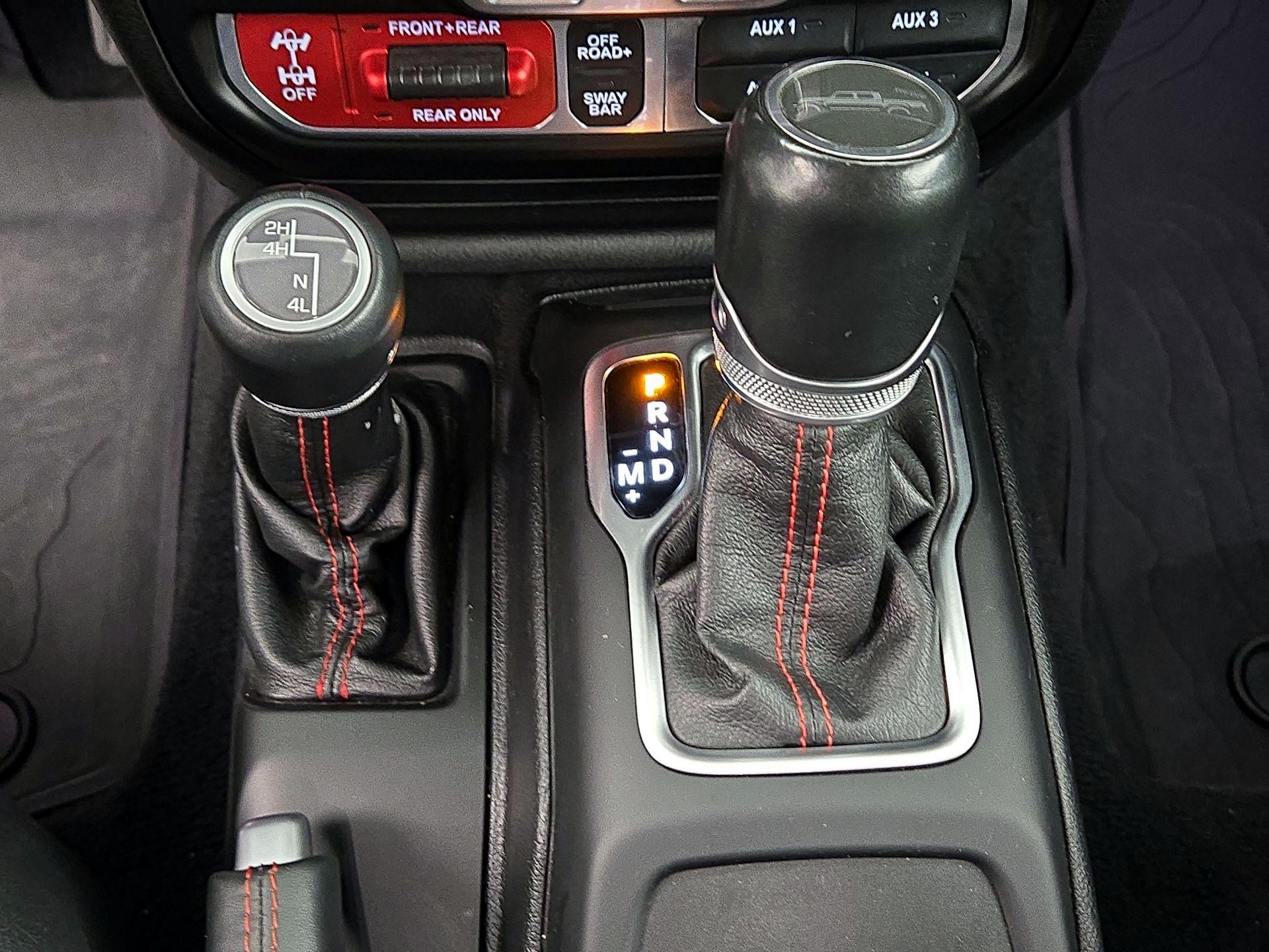 Thumbnail: 2021 Jeep Gladiator - 18