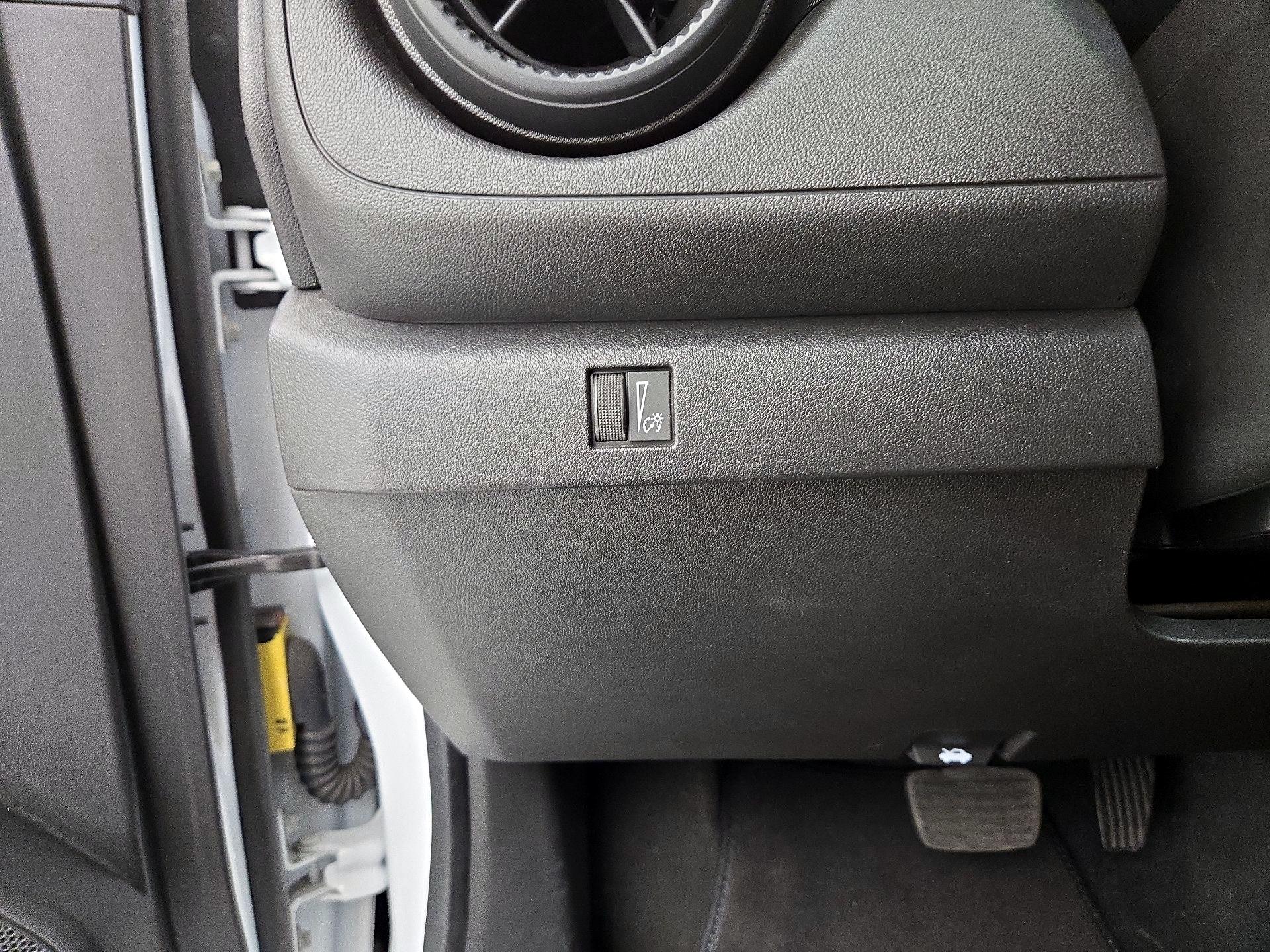 Thumbnail: 2024 Chevrolet Colorado - 13