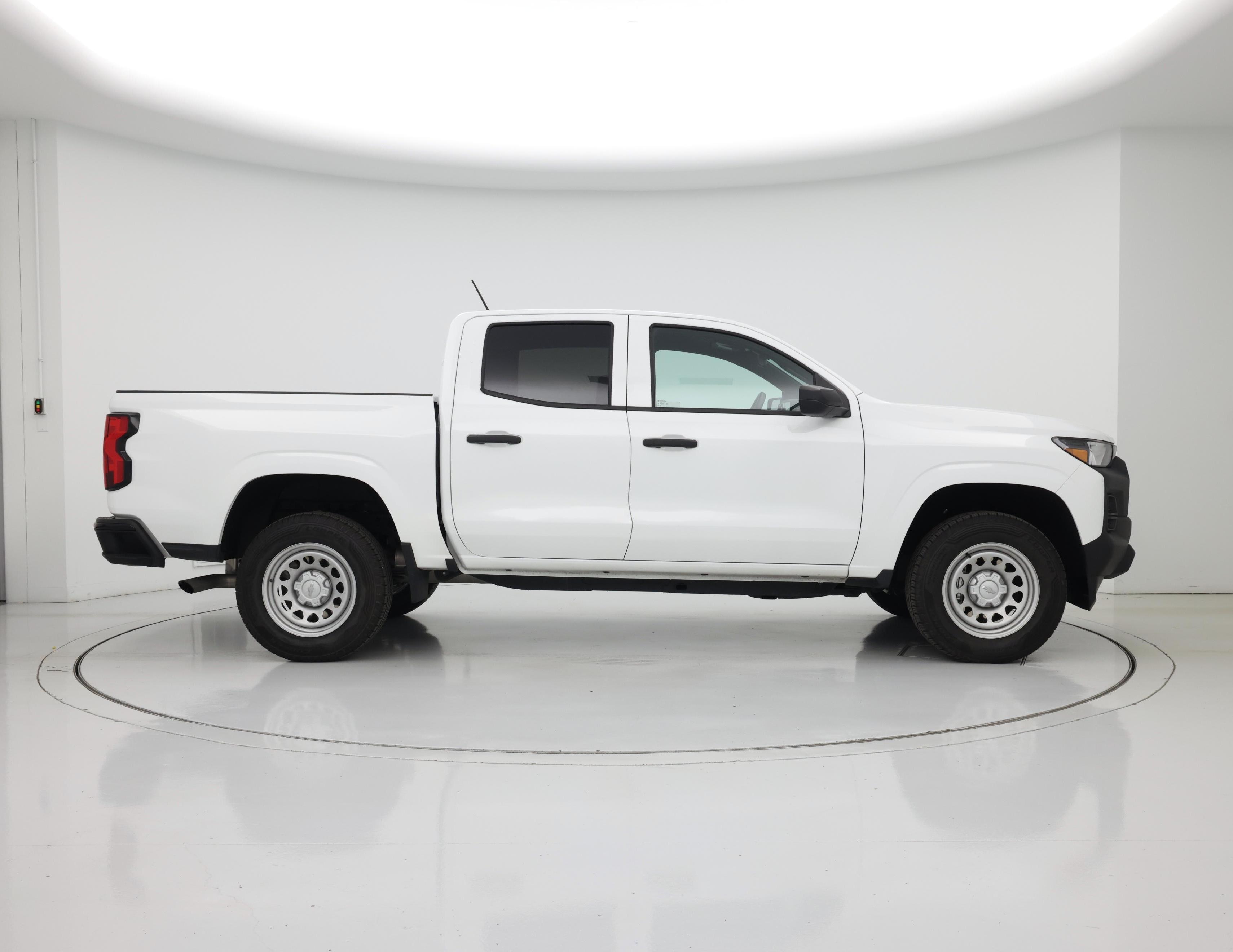 Thumbnail: 2024 Chevrolet Colorado - 7