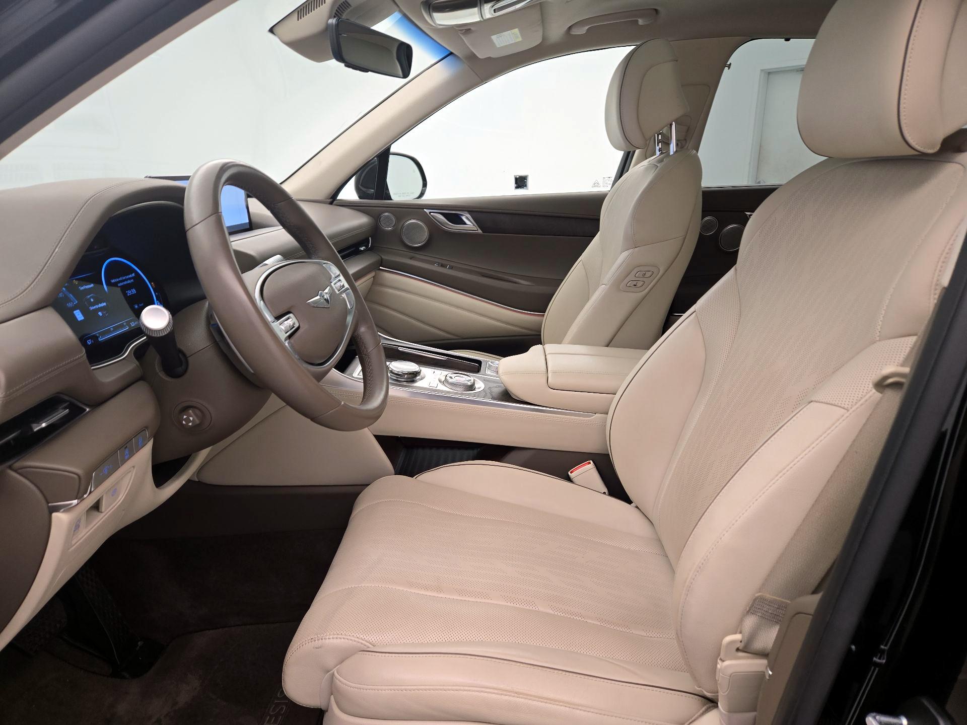 Thumbnail: 2023 Genesis GV80 - 11