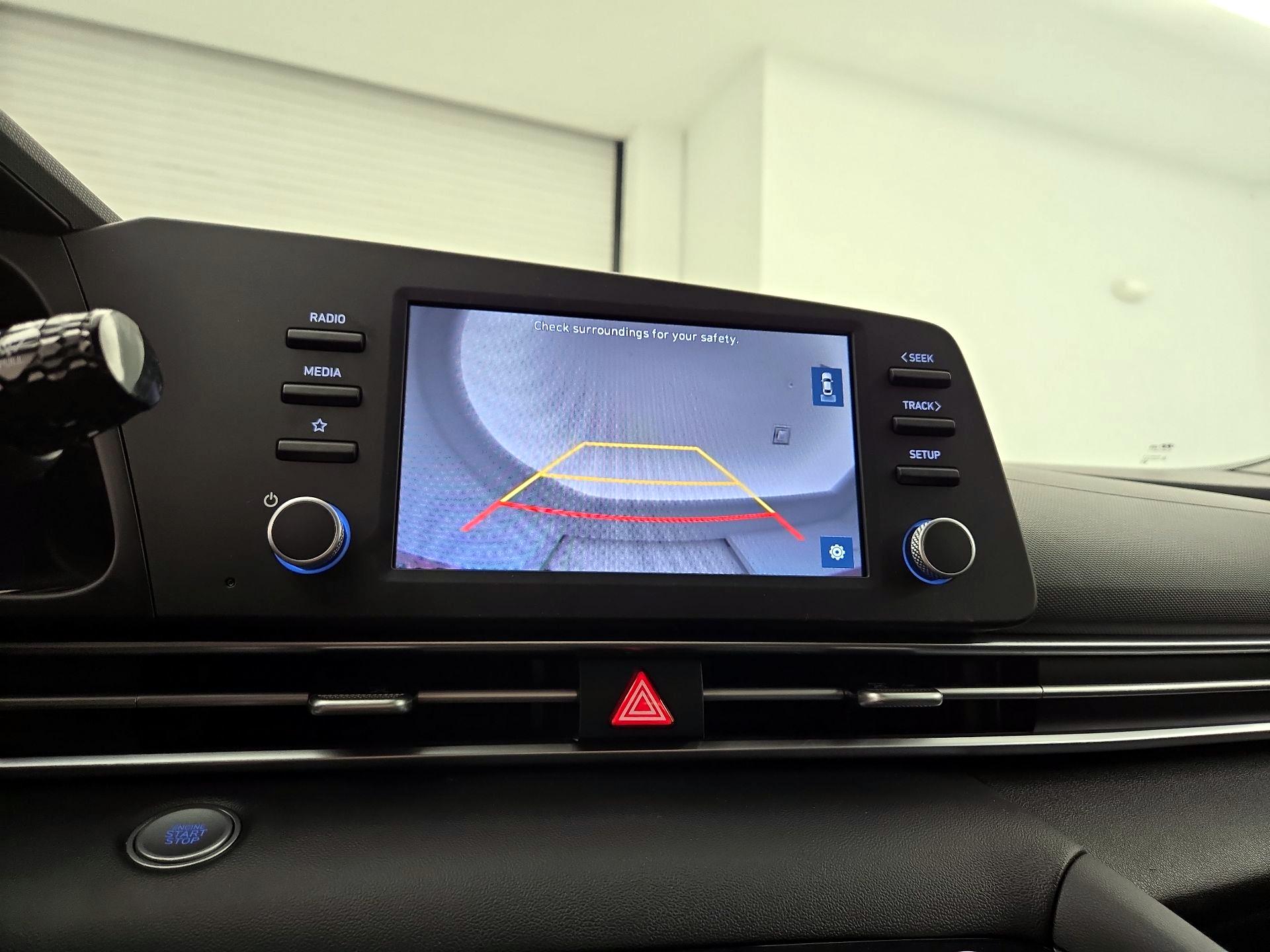 Thumbnail: 2023 Hyundai Elantra - 14