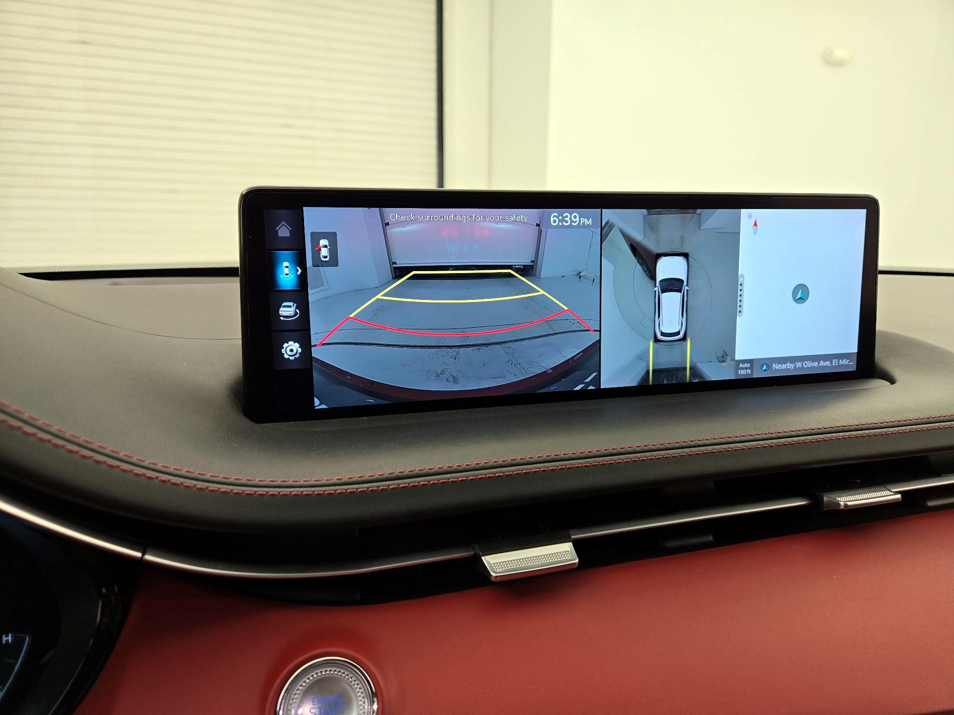 Thumbnail: 2023 Genesis GV70 - 15