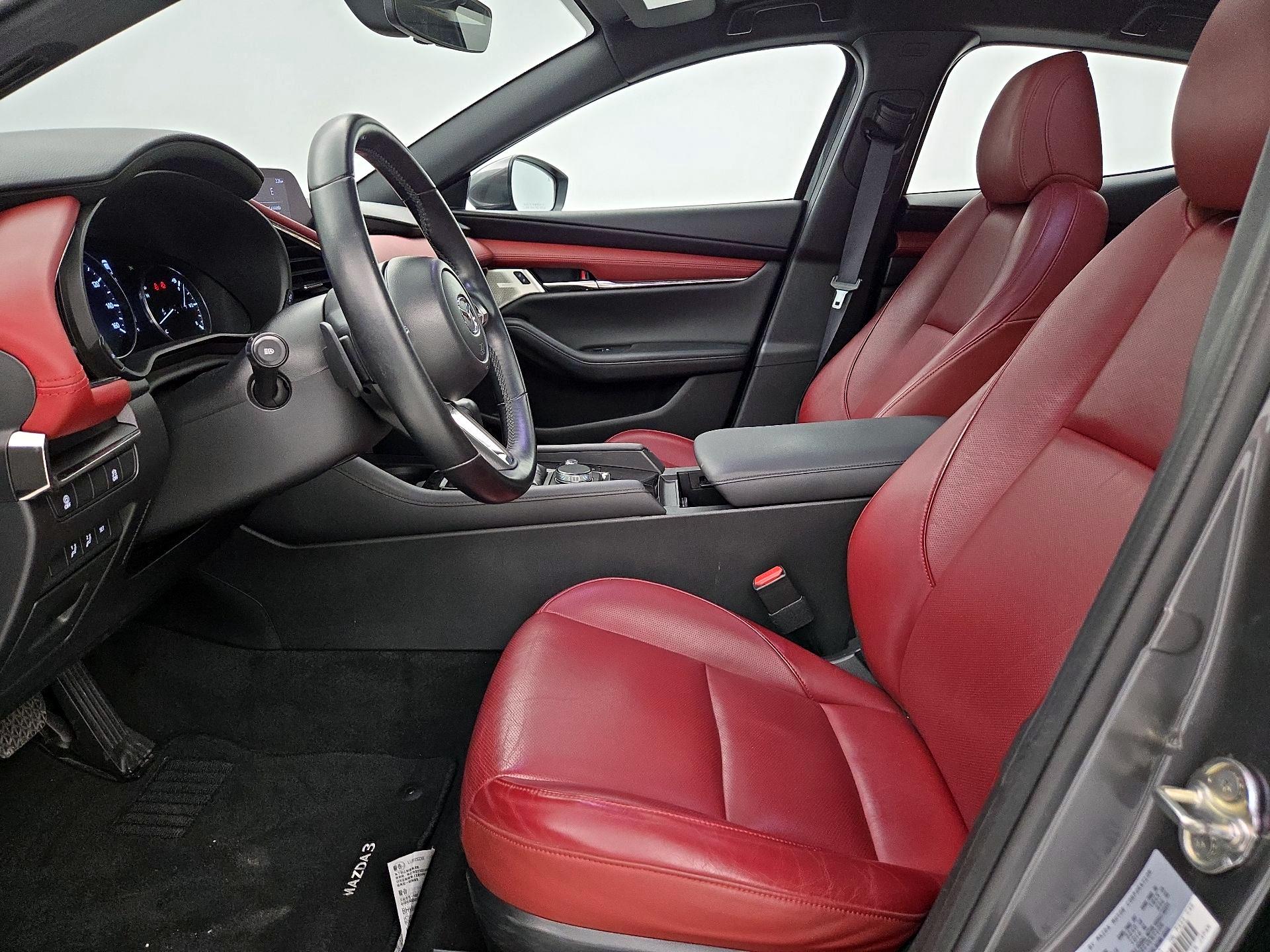 Thumbnail: 2021 Mazda Mazda3 - 11