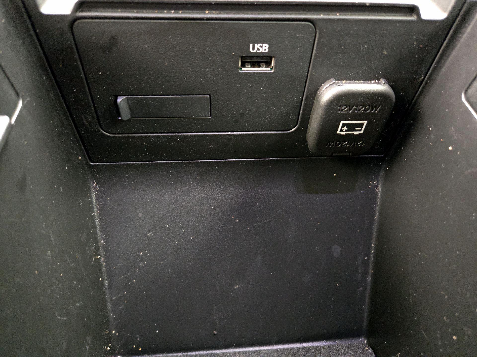 Thumbnail: 2021 Mazda Mazda3 - 18