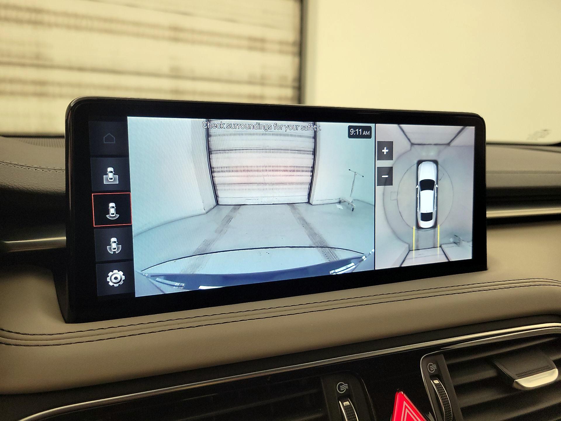 Thumbnail: 2023 Genesis G70 - 14