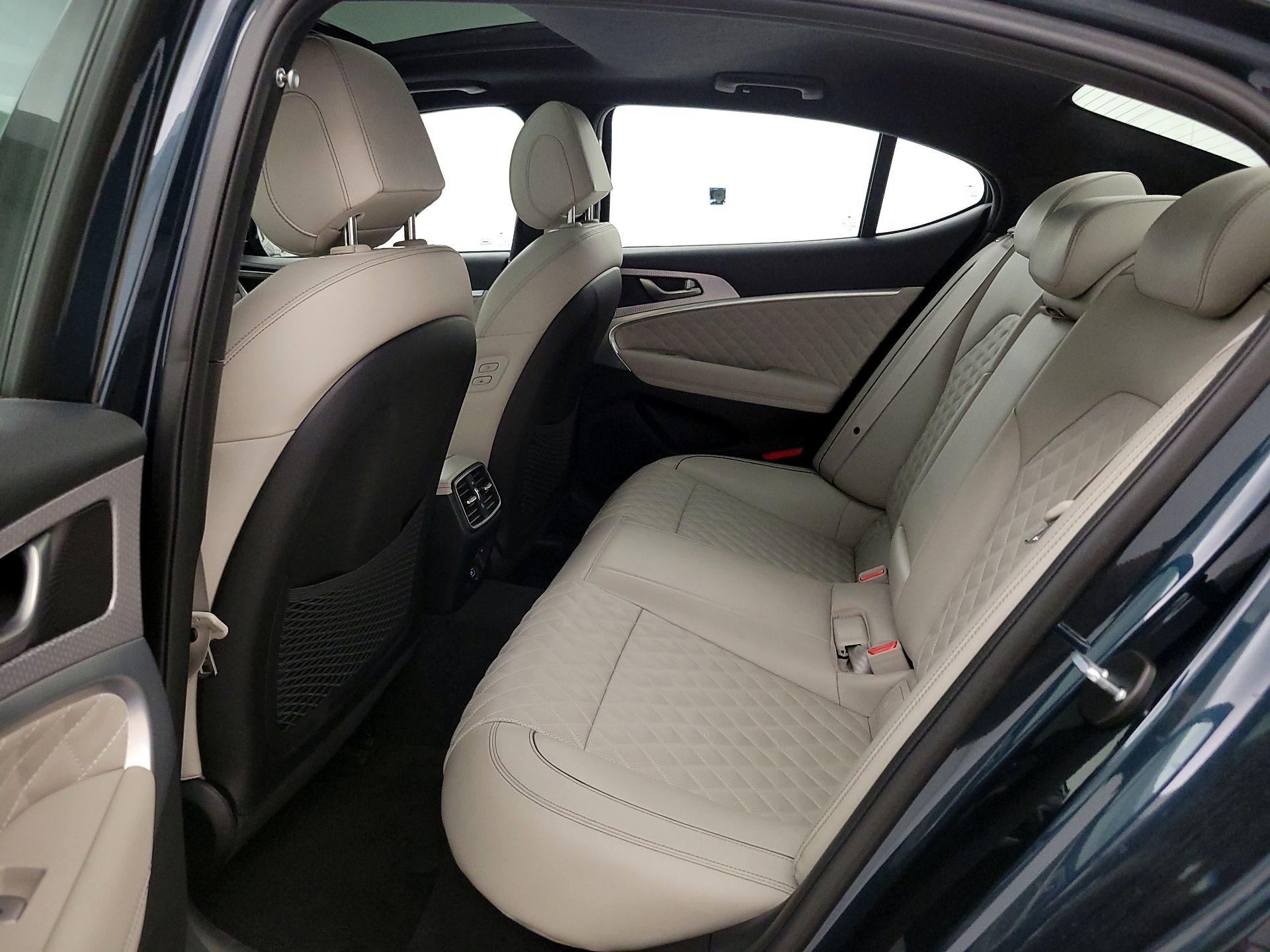 Thumbnail: 2023 Genesis G70 - 20