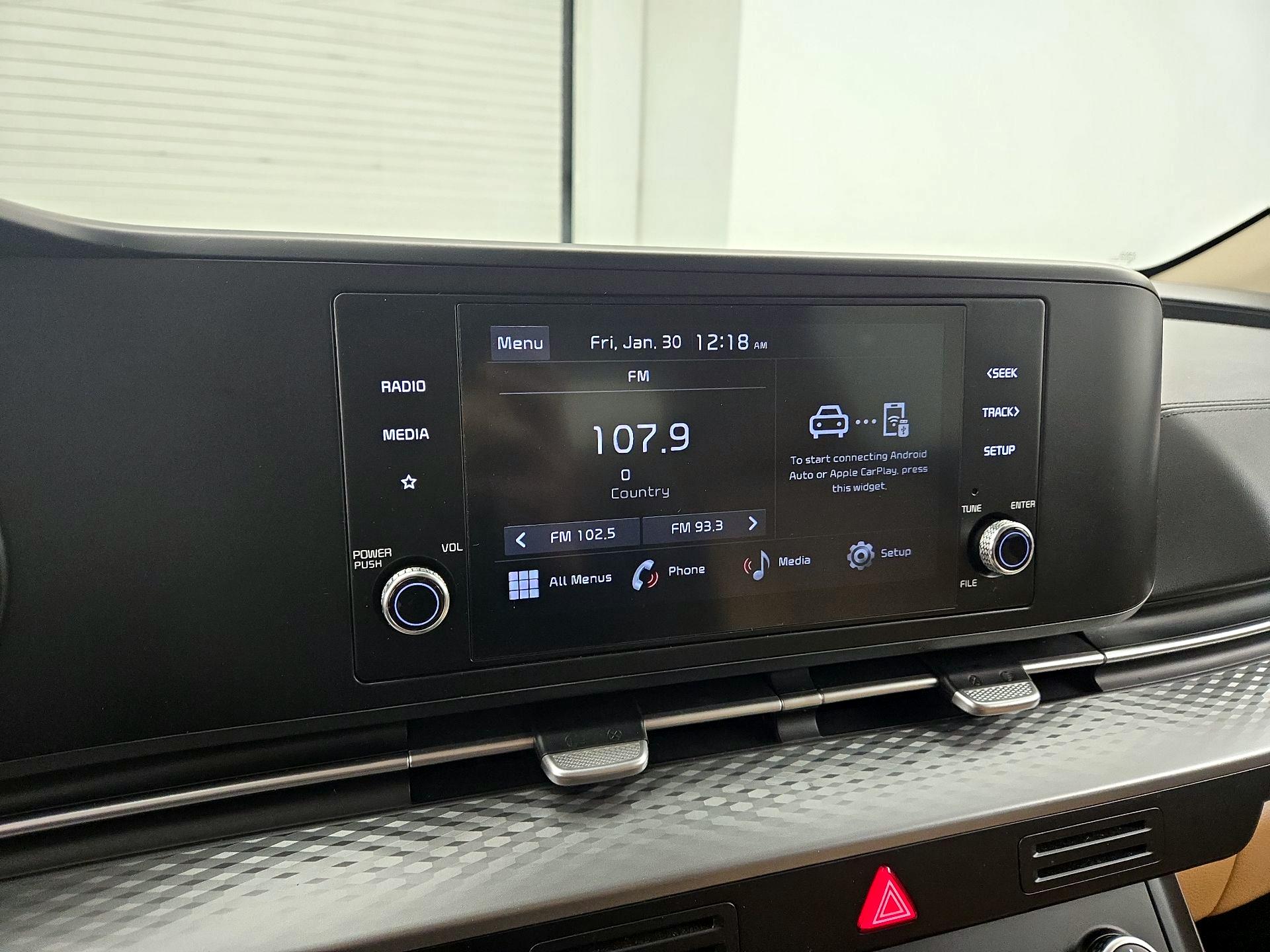 Thumbnail: 2024 Kia Carnival - 15