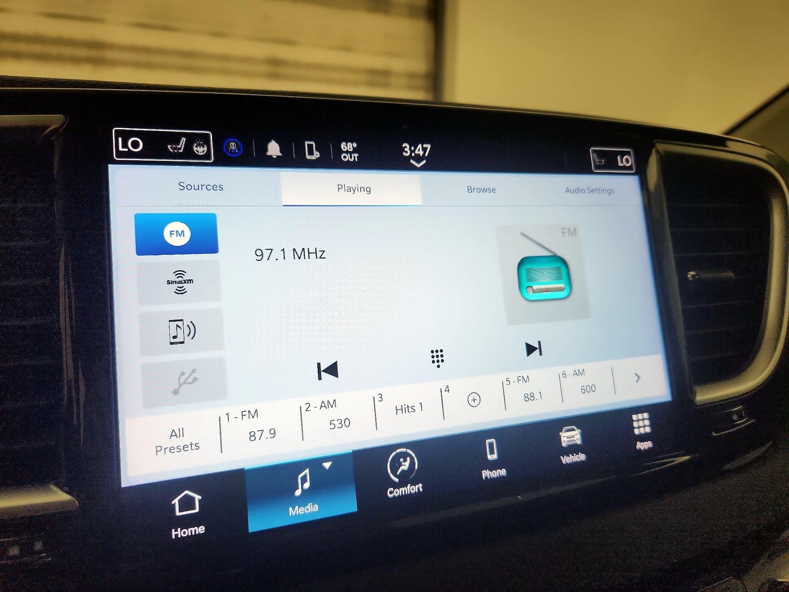 2024 Chrysler Pacifica Touring L - Photo 16