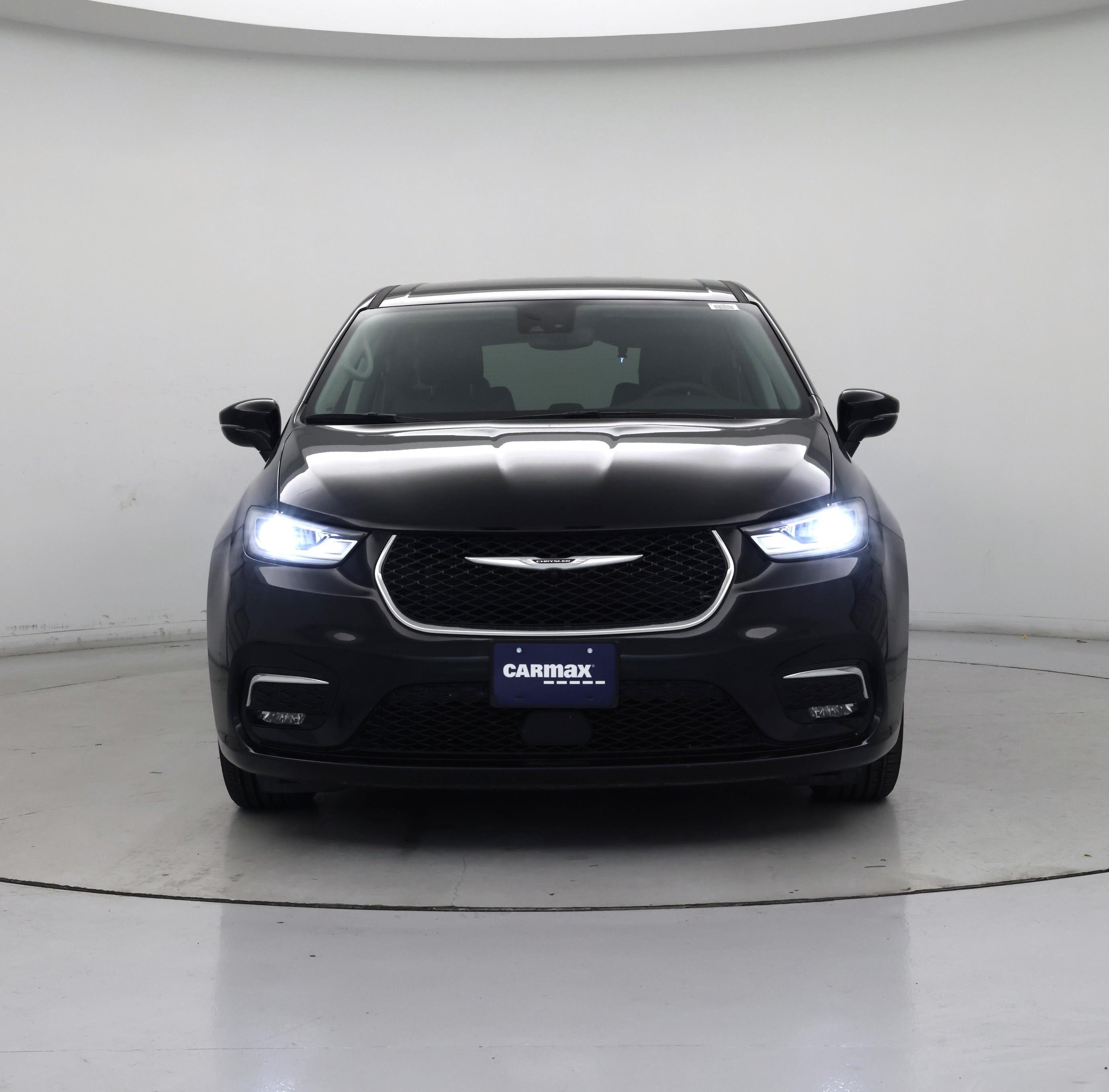 Thumbnail: 2024 Chrysler Pacifica - 5
