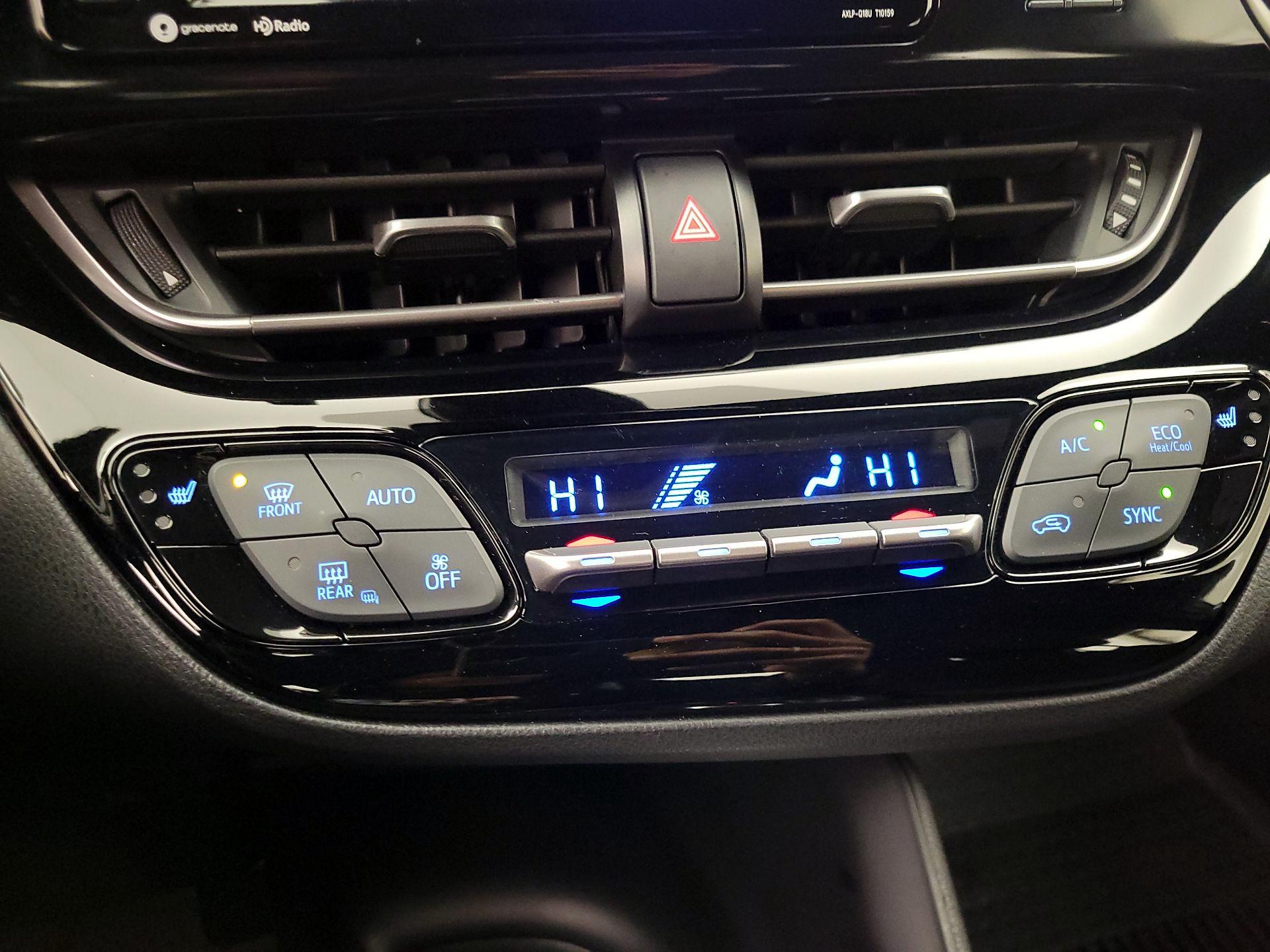 Thumbnail: 2018 Toyota C-HR - 16