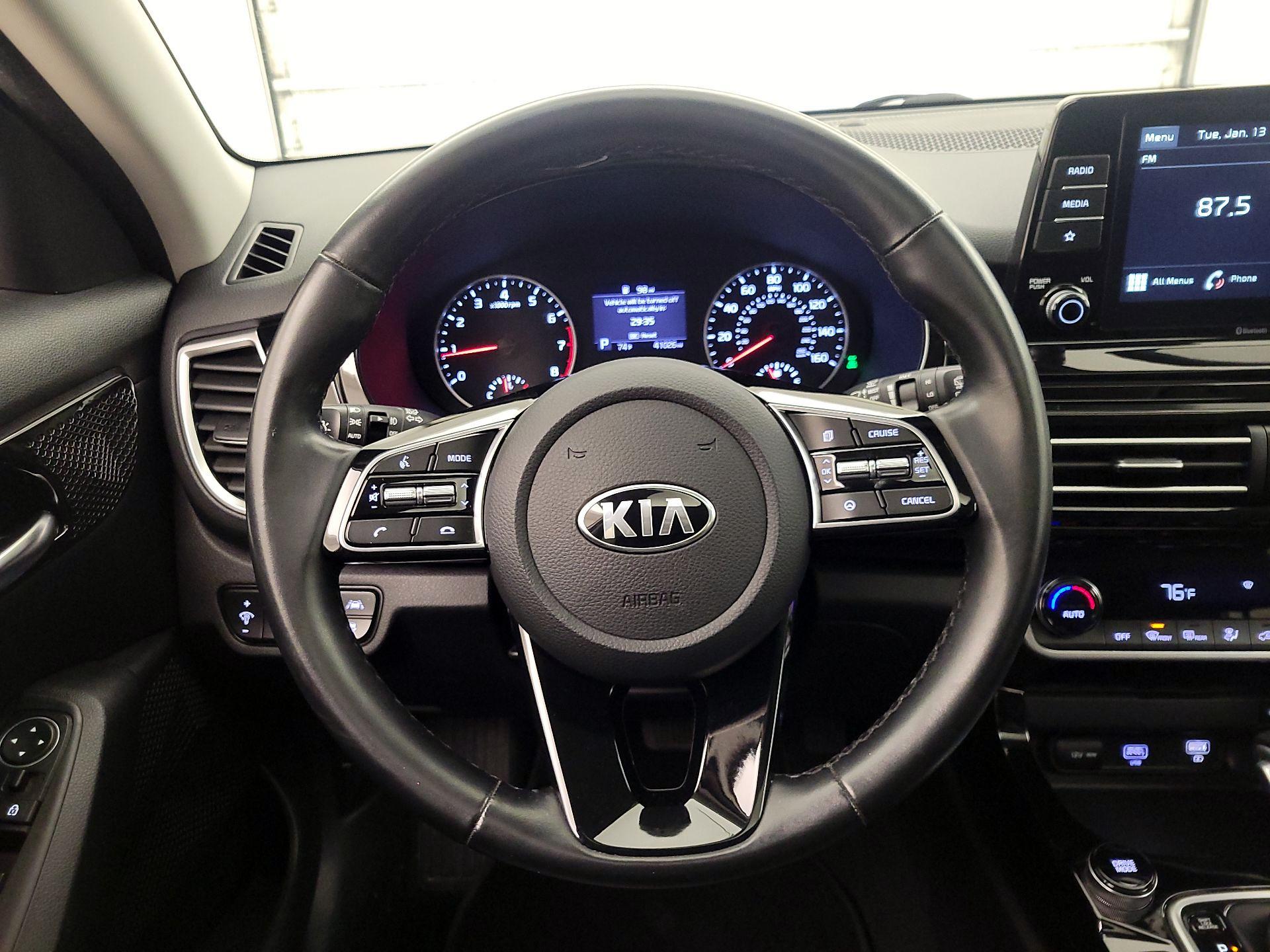 Thumbnail: 2021 Kia Seltos - 10