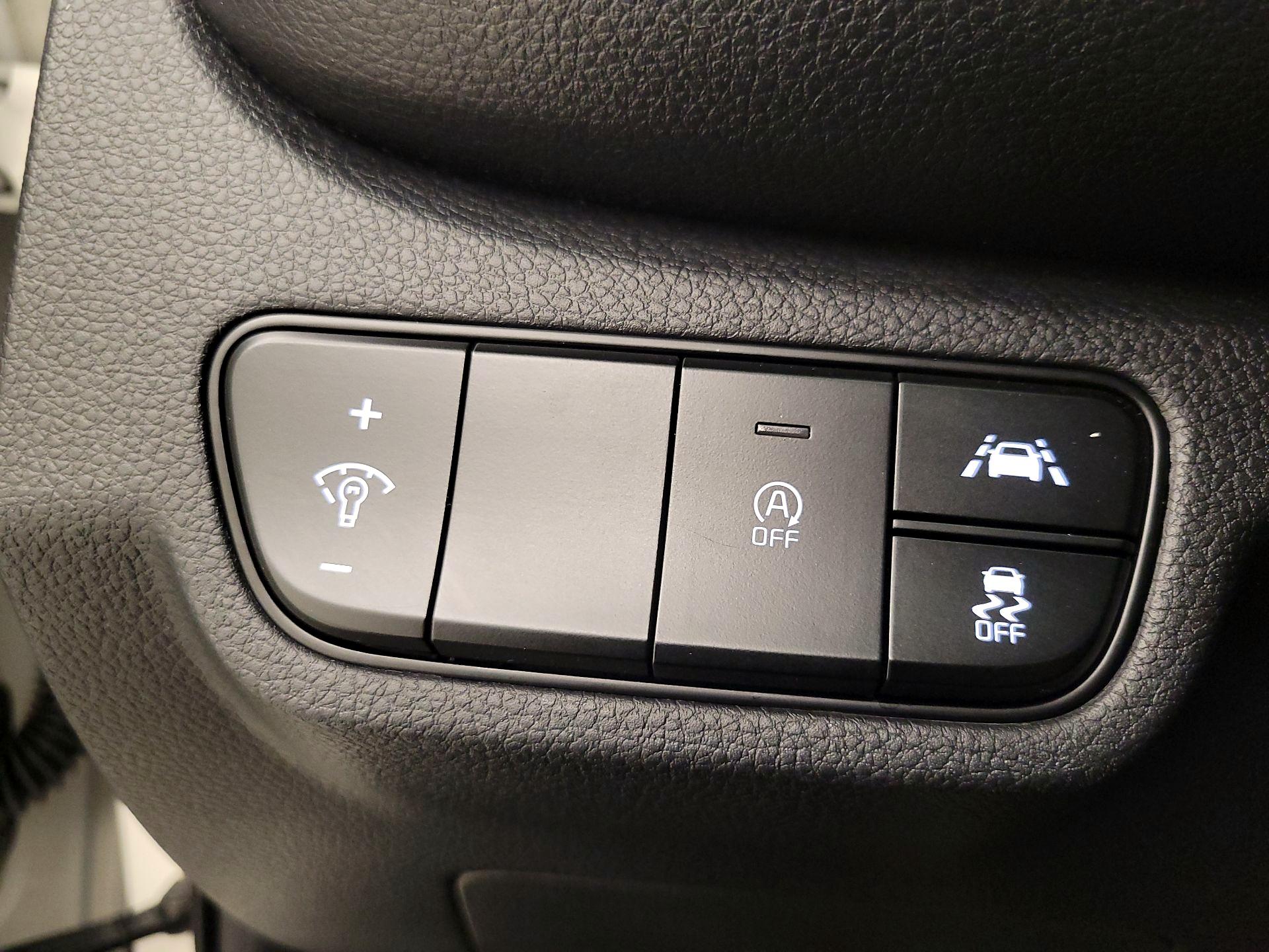 Thumbnail: 2021 Kia Seltos - 13