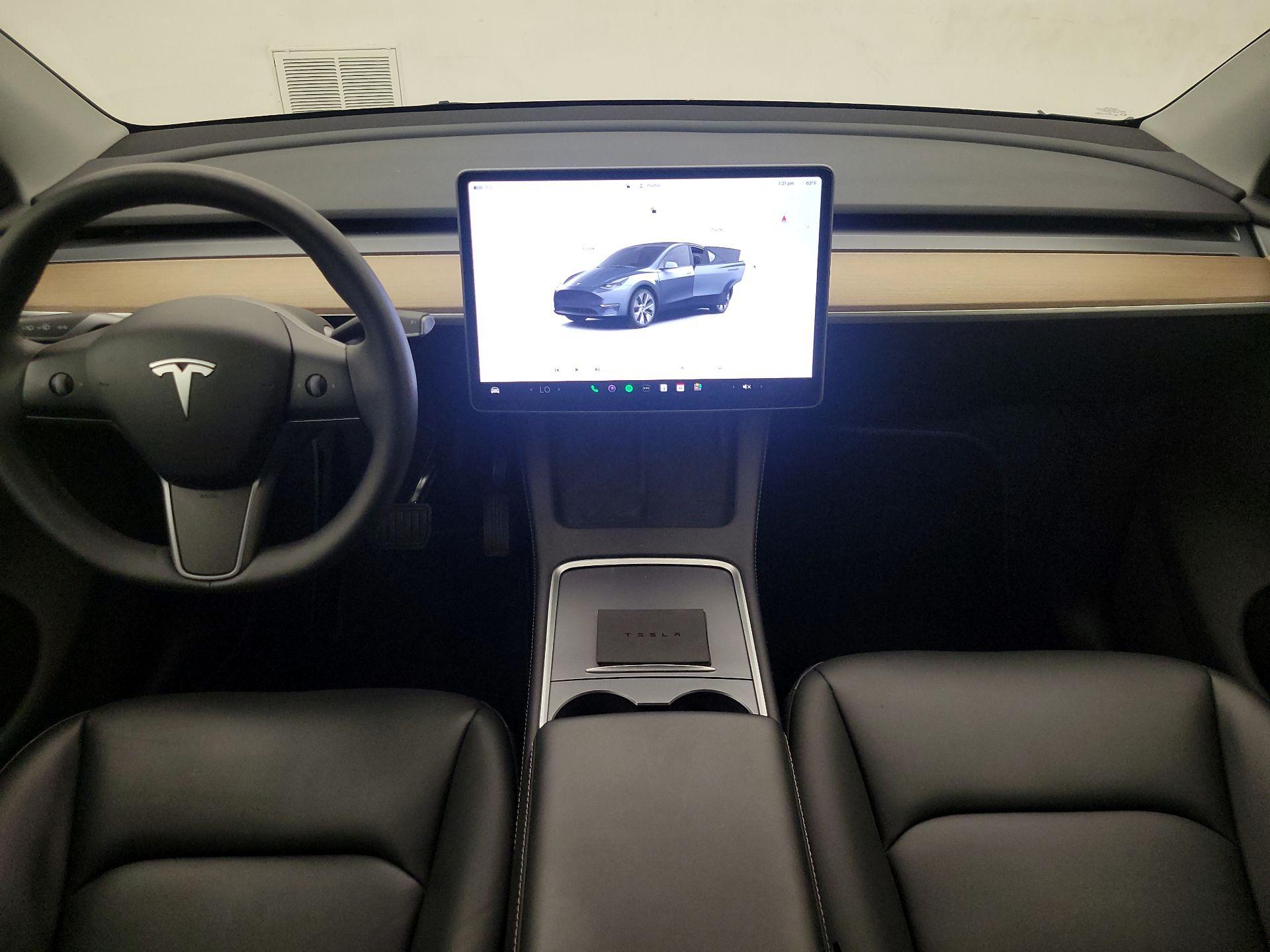 Thumbnail: 2024 Tesla Model Y - 9