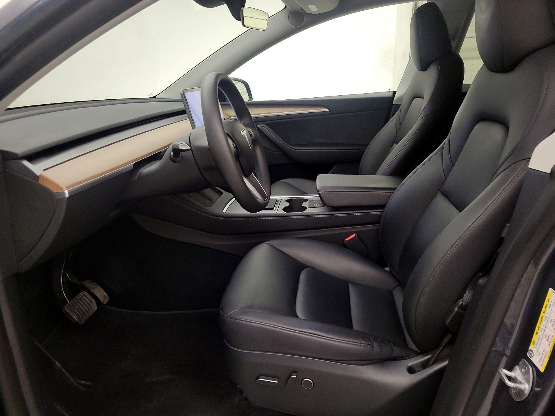 Thumbnail: 2024 Tesla Model Y - 11