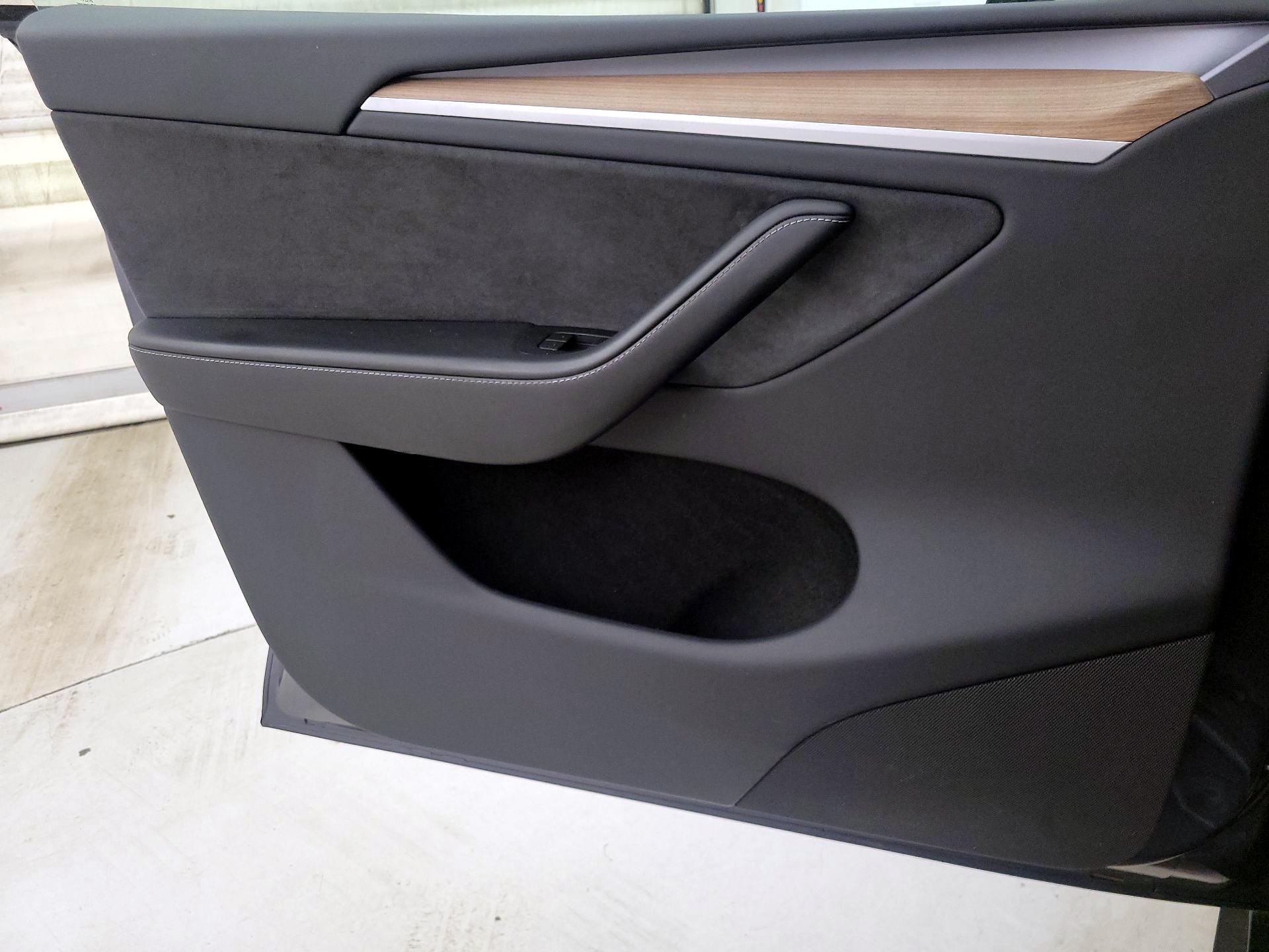 Thumbnail: 2024 Tesla Model Y - 12