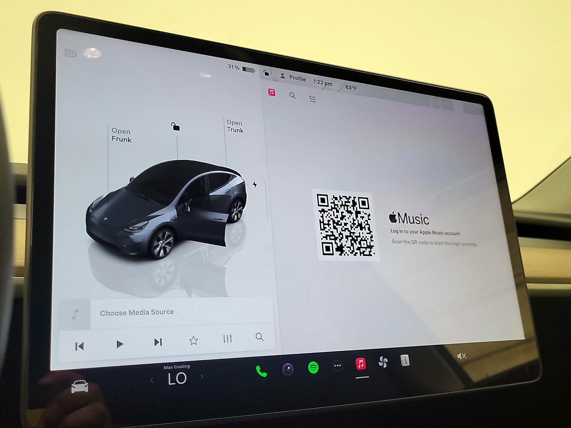 Thumbnail: 2024 Tesla Model Y - 14