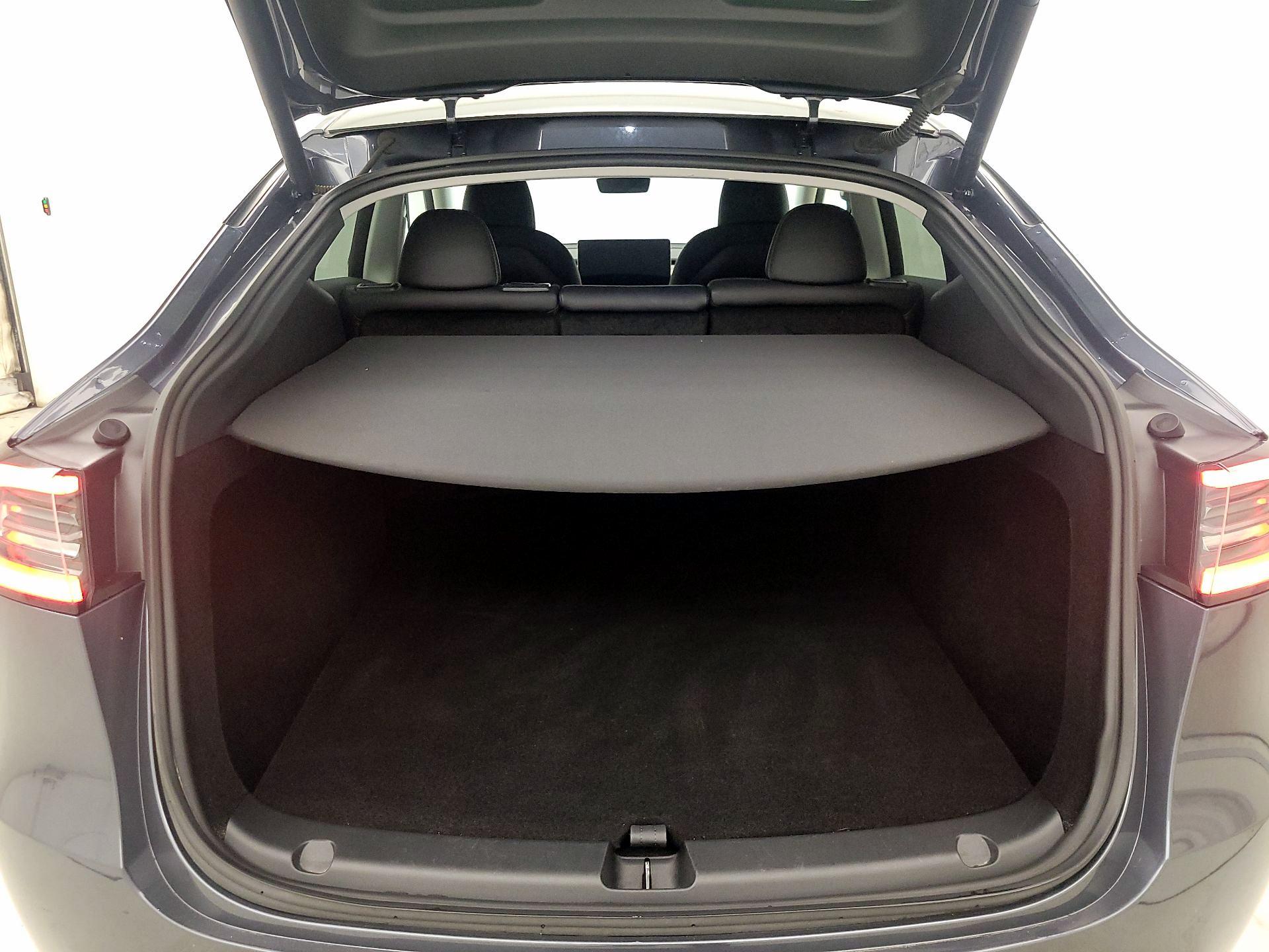 Thumbnail: 2024 Tesla Model Y - 19