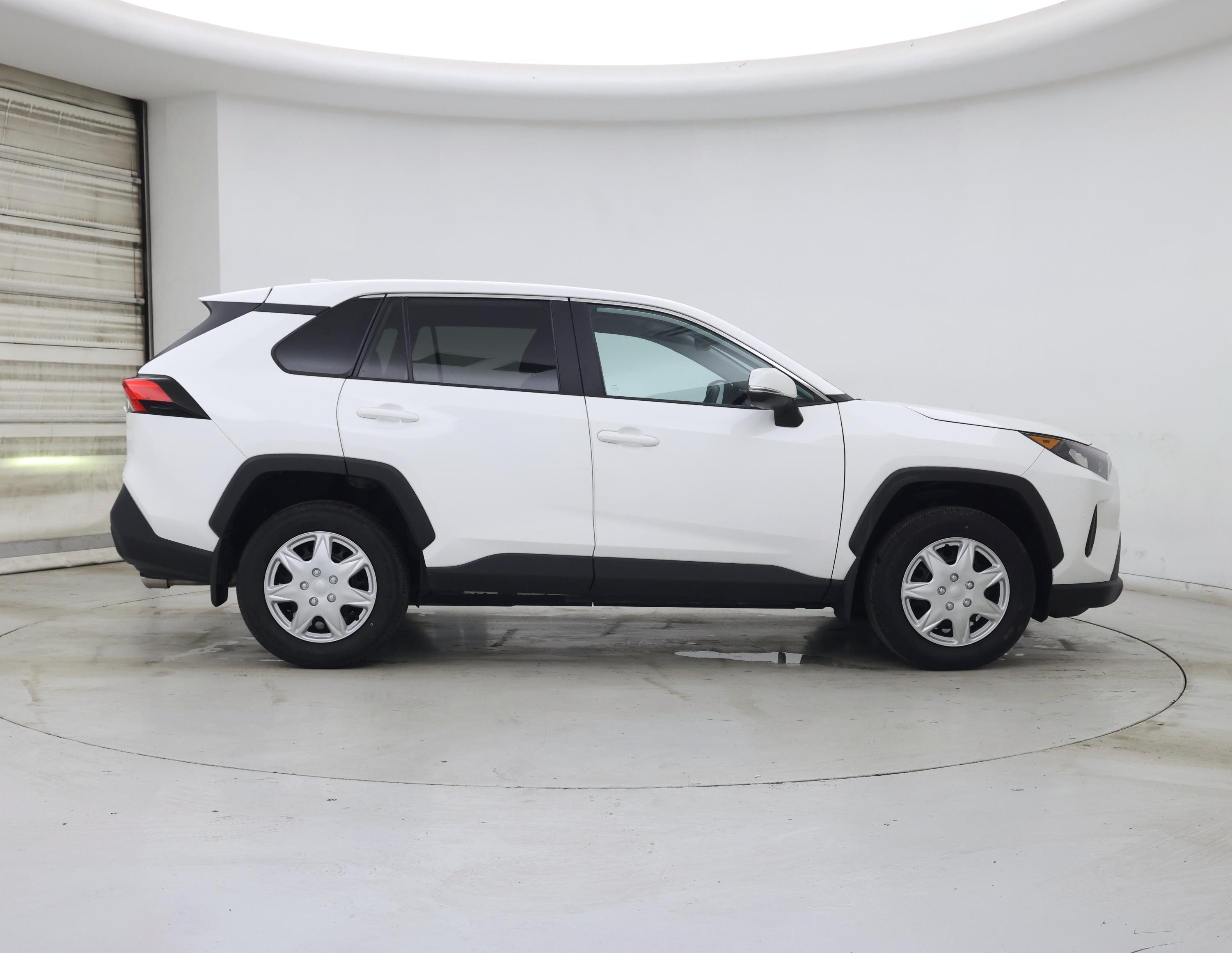 Thumbnail: 2022 Toyota RAV4 - 7