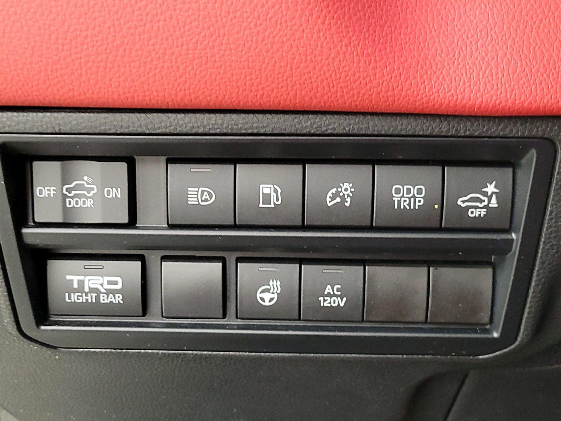 Thumbnail: 2023 Toyota Tundra - 13