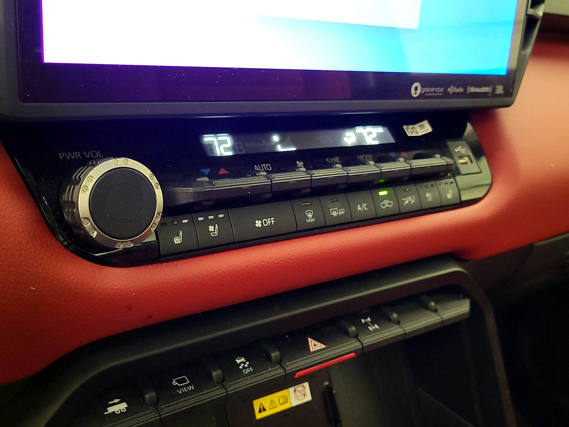 Thumbnail: 2023 Toyota Tundra - 16