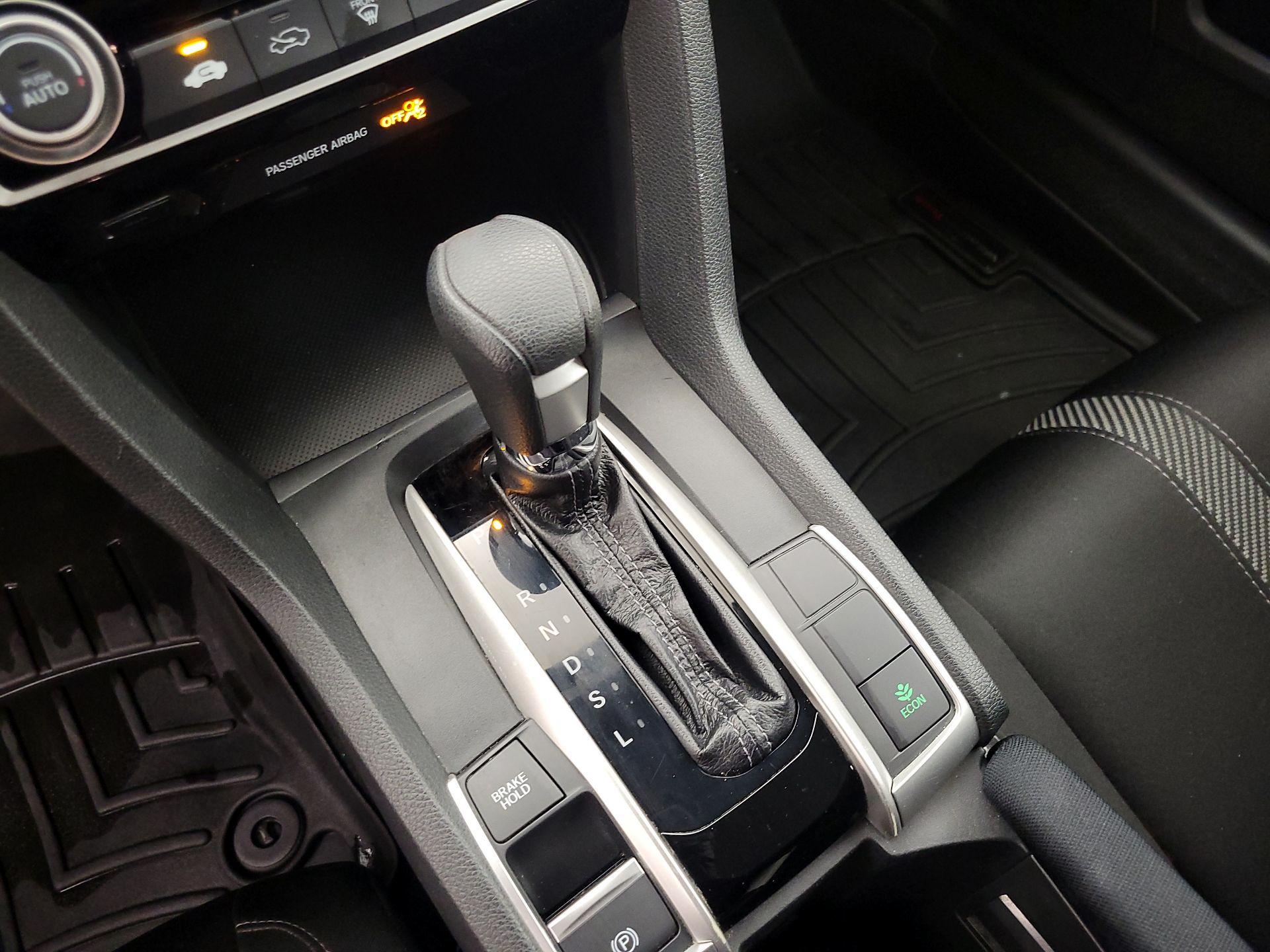 Thumbnail: 2017 Honda Civic - 17