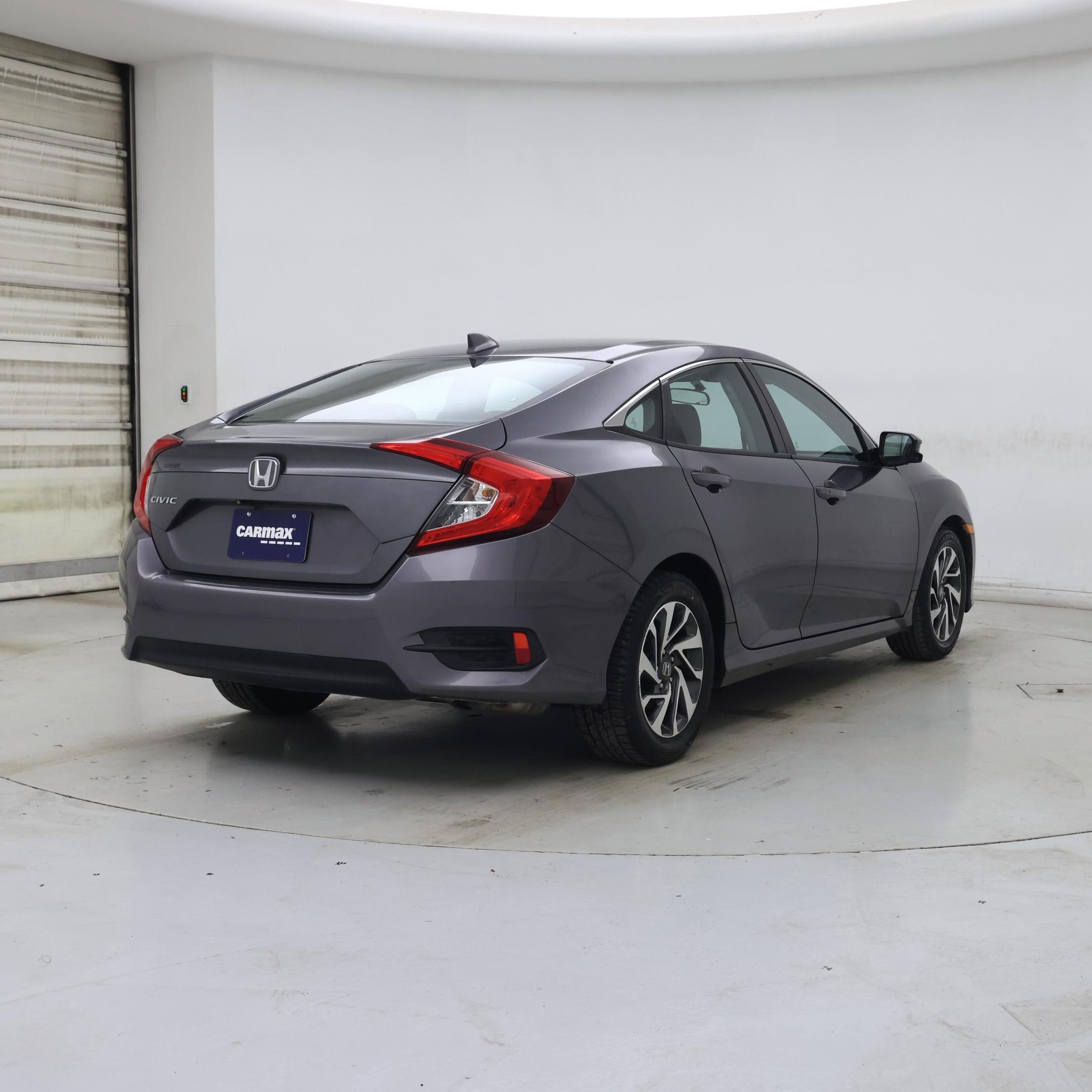 Thumbnail: 2017 Honda Civic - 8