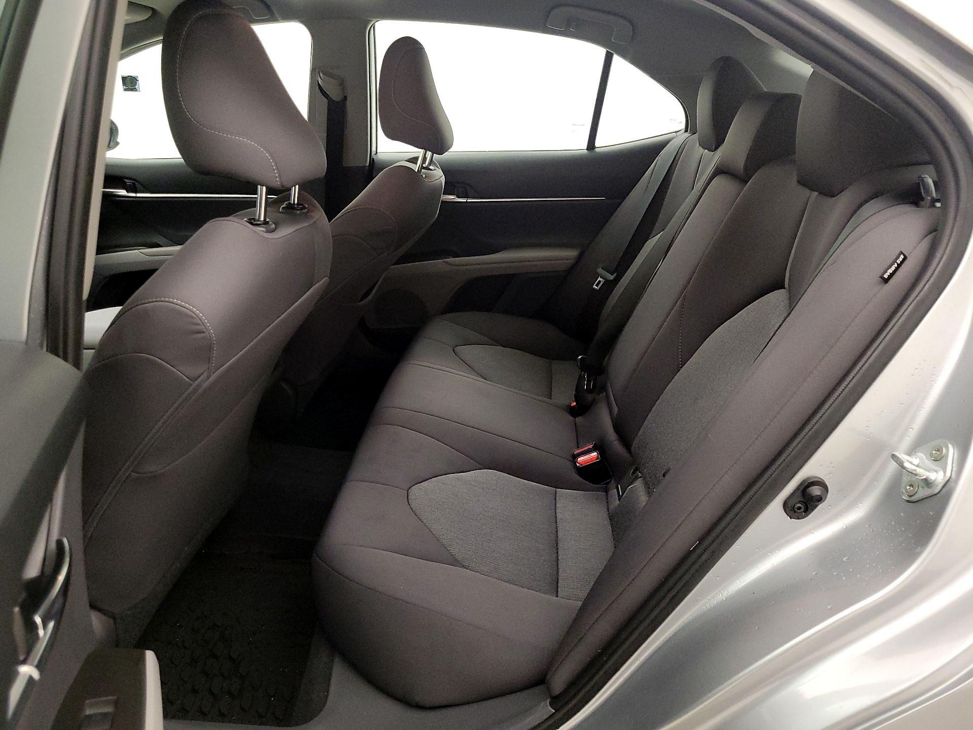 Thumbnail: 2021 Toyota Camry - 18