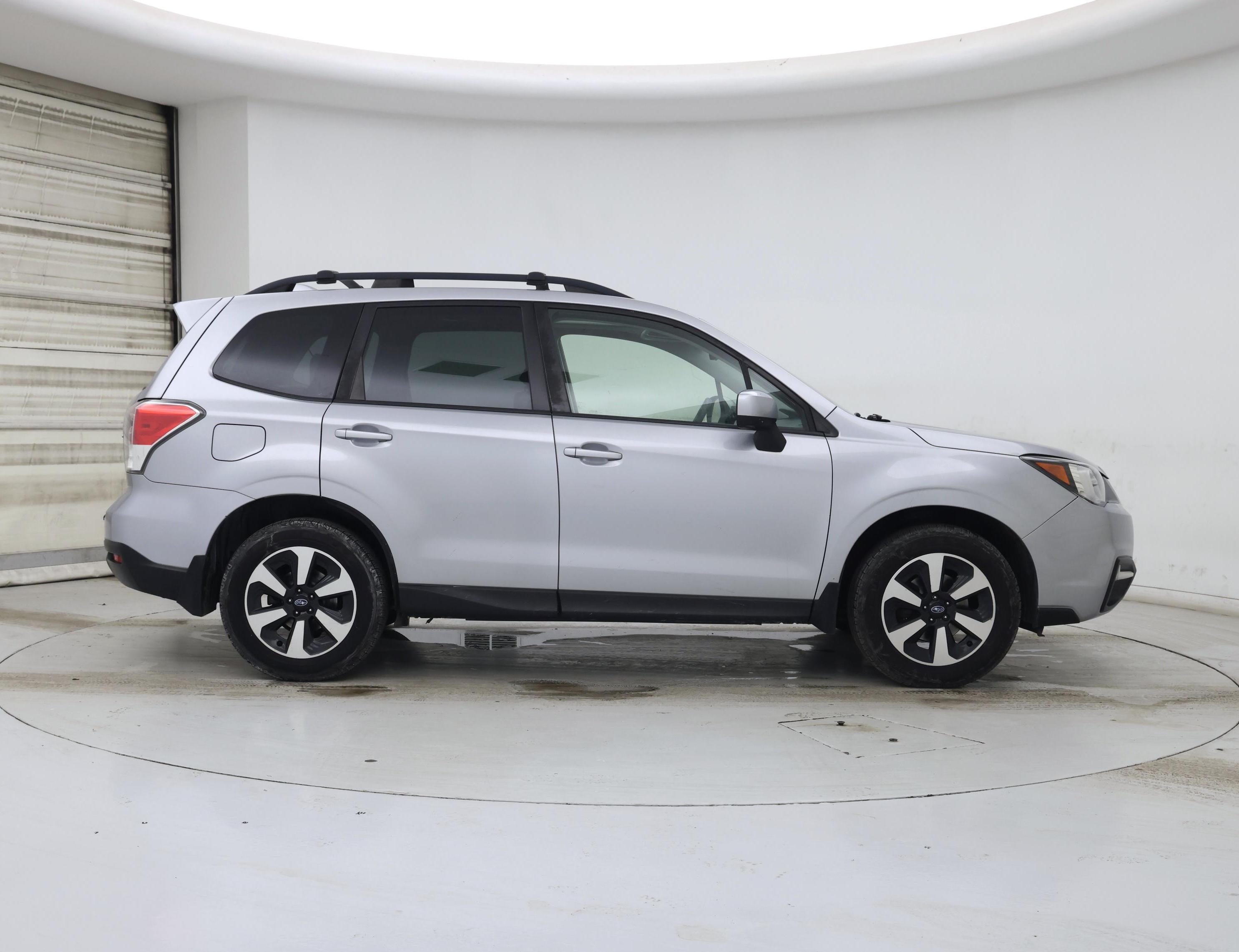 Thumbnail: 2018 Subaru Forester - 7