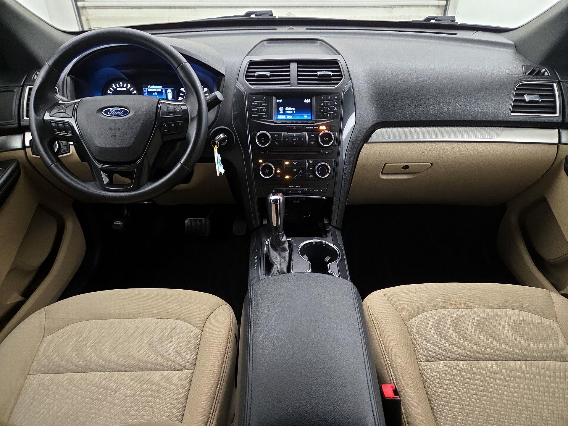 Thumbnail: 2017 Ford Explorer - 9