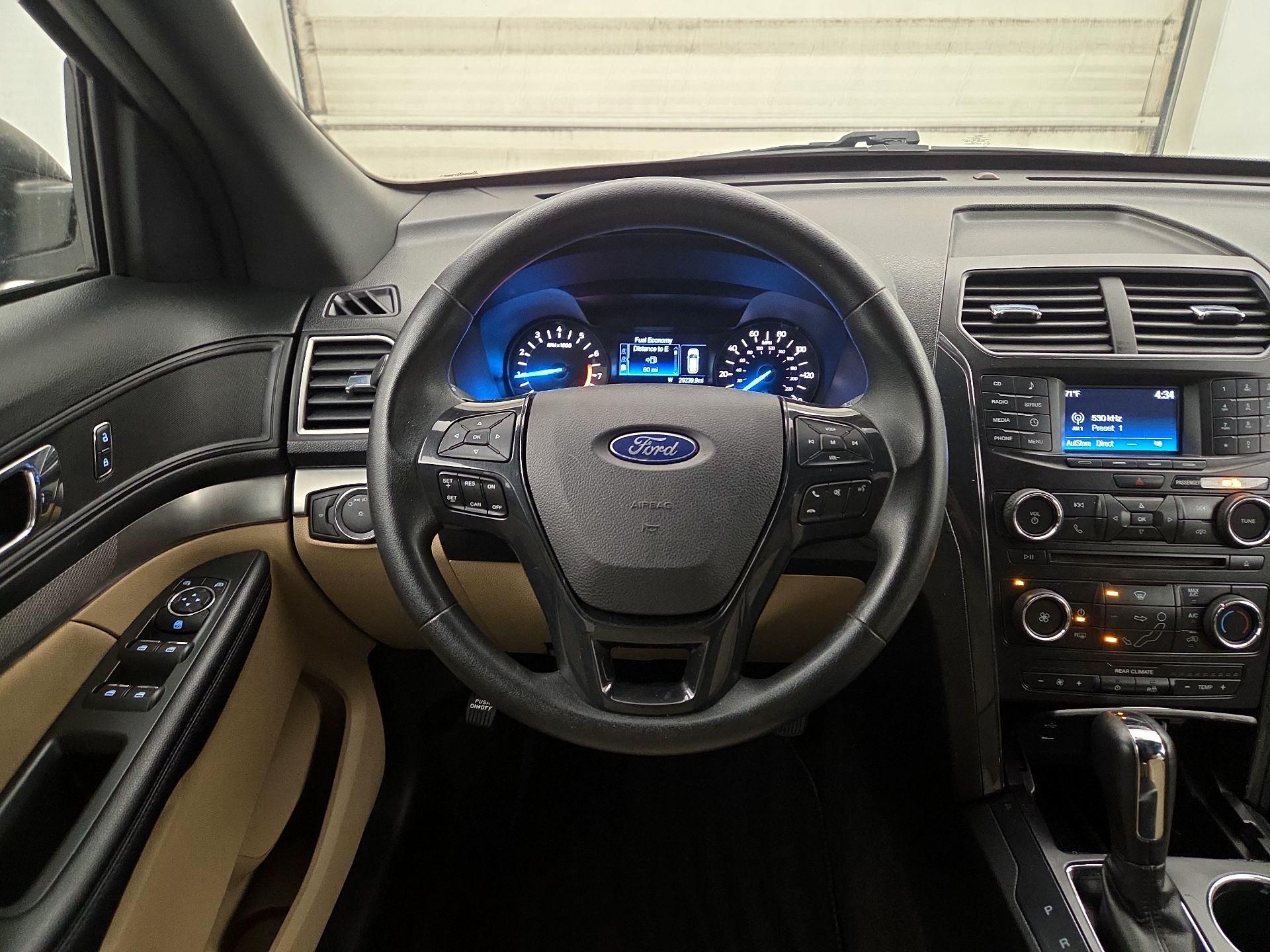 Thumbnail: 2017 Ford Explorer - 10