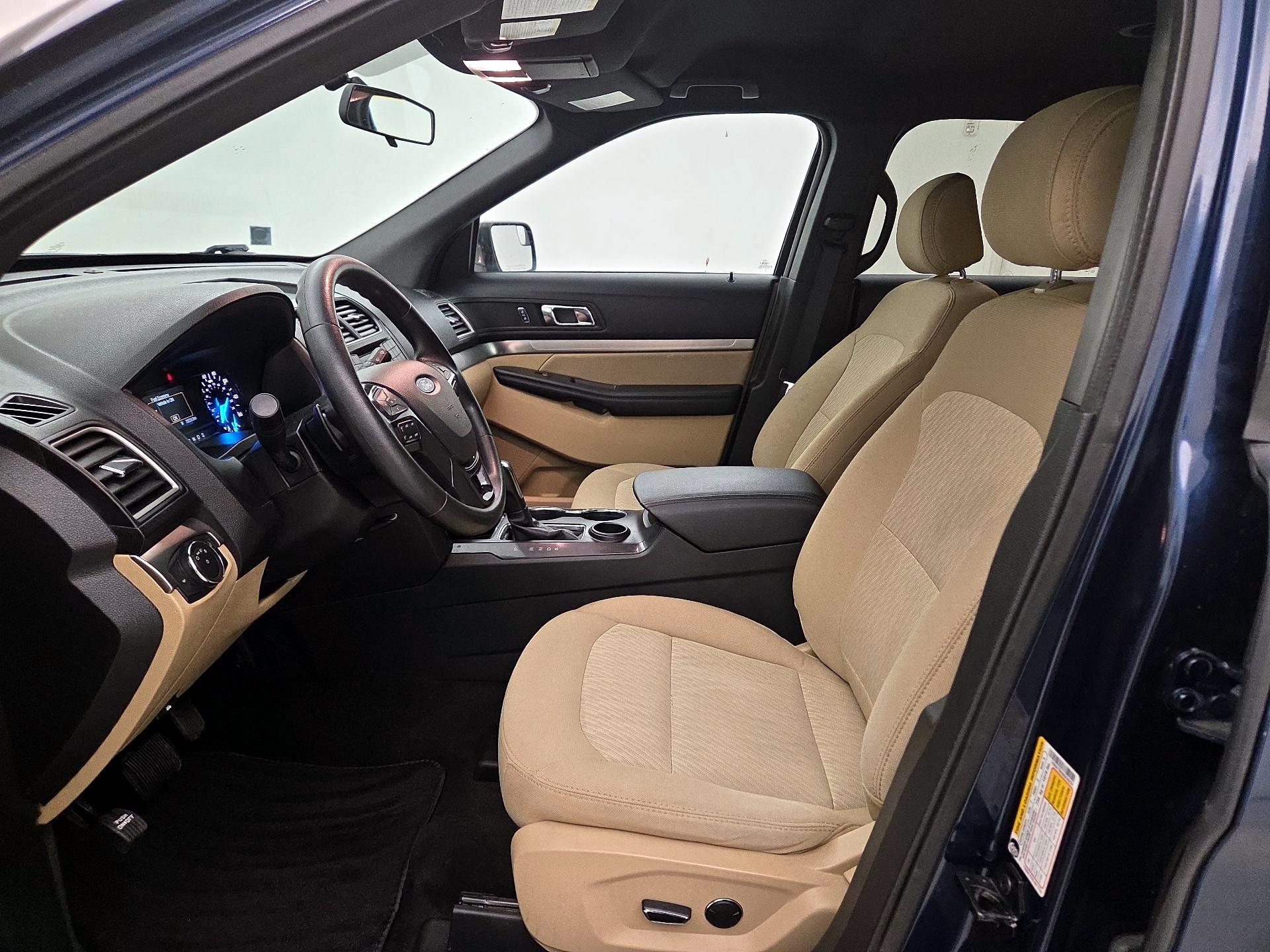 Thumbnail: 2017 Ford Explorer - 11