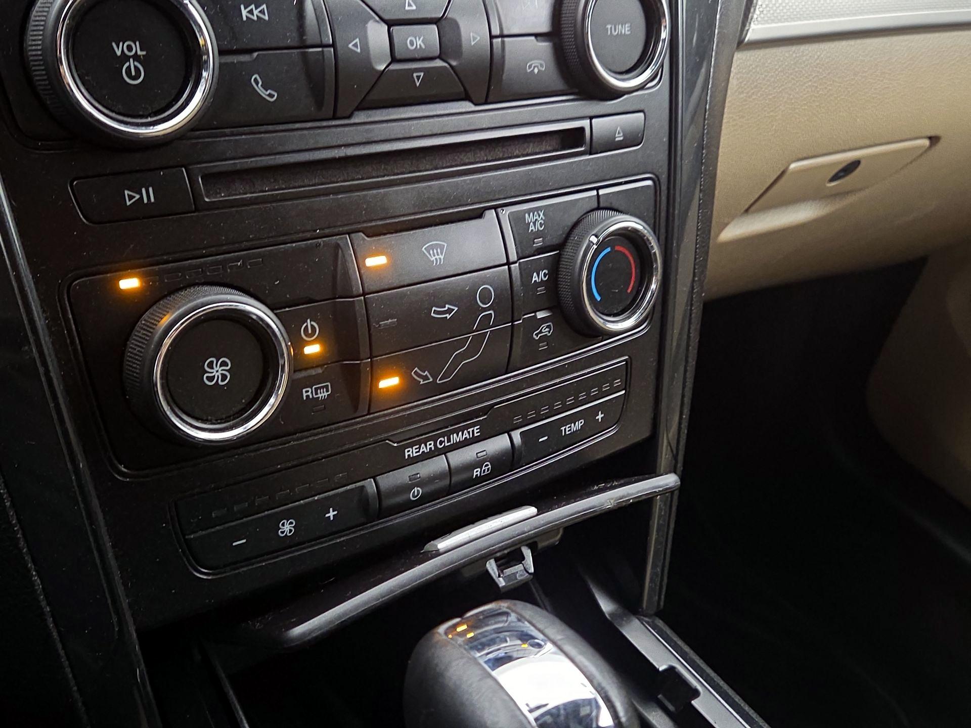 Thumbnail: 2017 Ford Explorer - 16