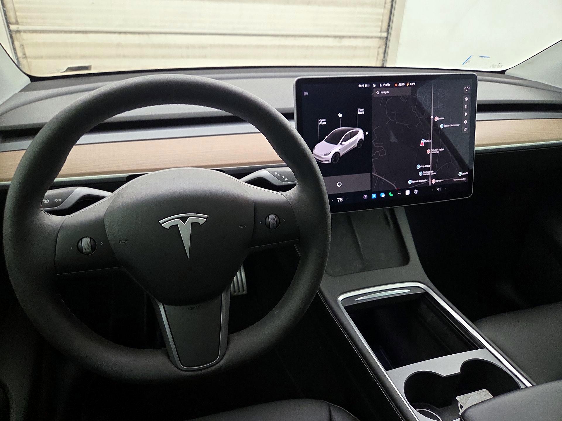 Thumbnail: 2022 Tesla Model Y - 10