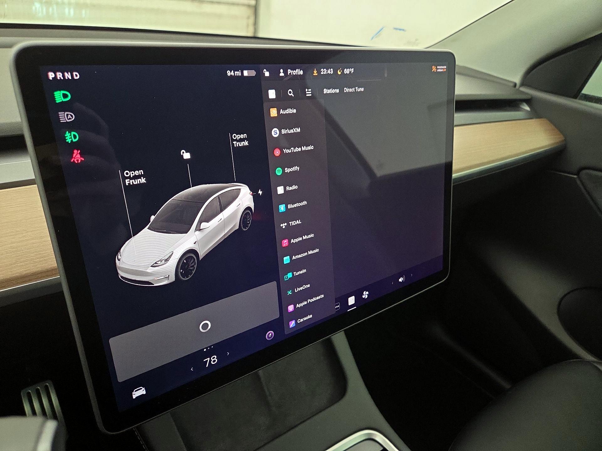 Thumbnail: 2022 Tesla Model Y - 15