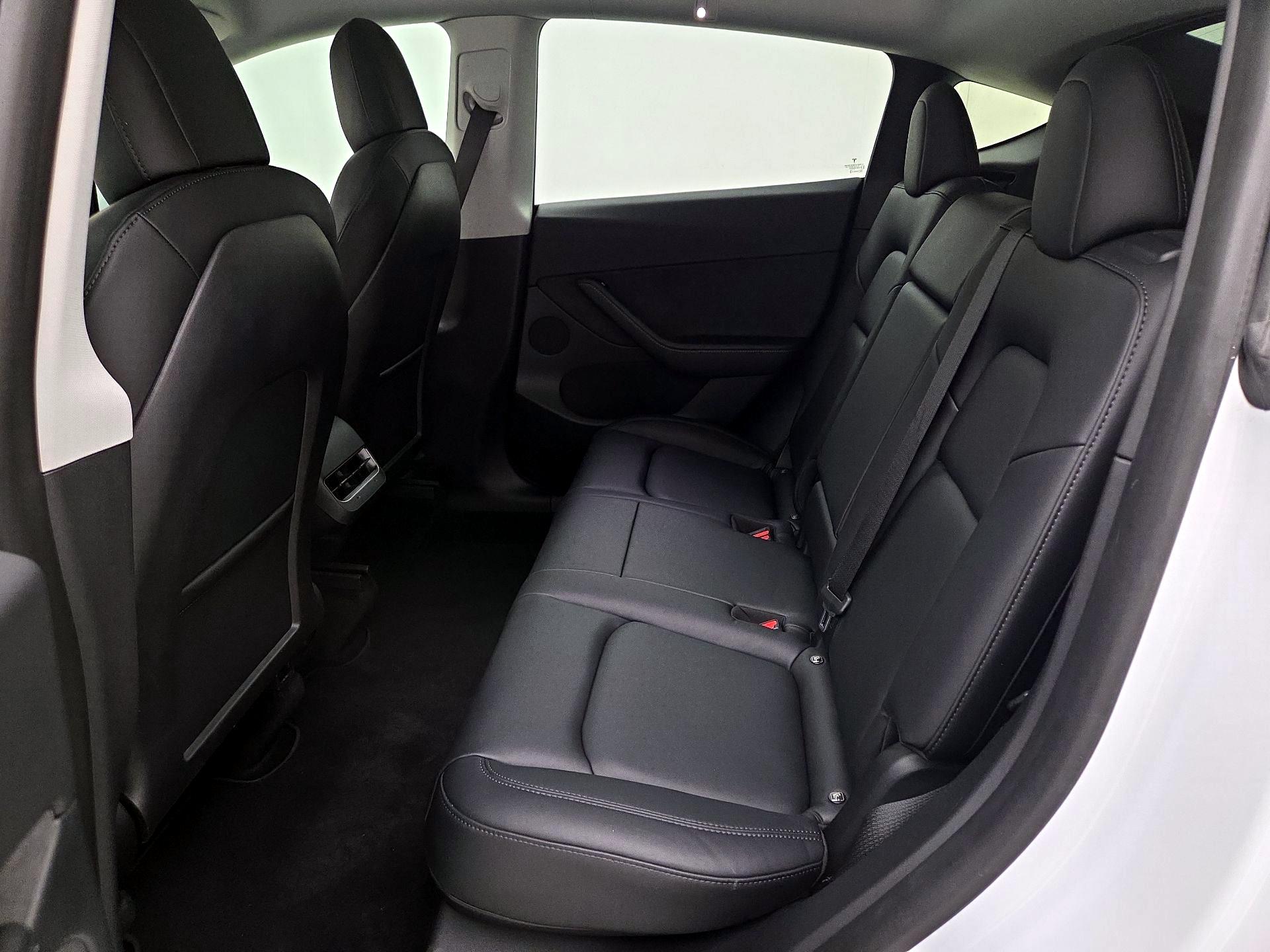 Thumbnail: 2022 Tesla Model Y - 19