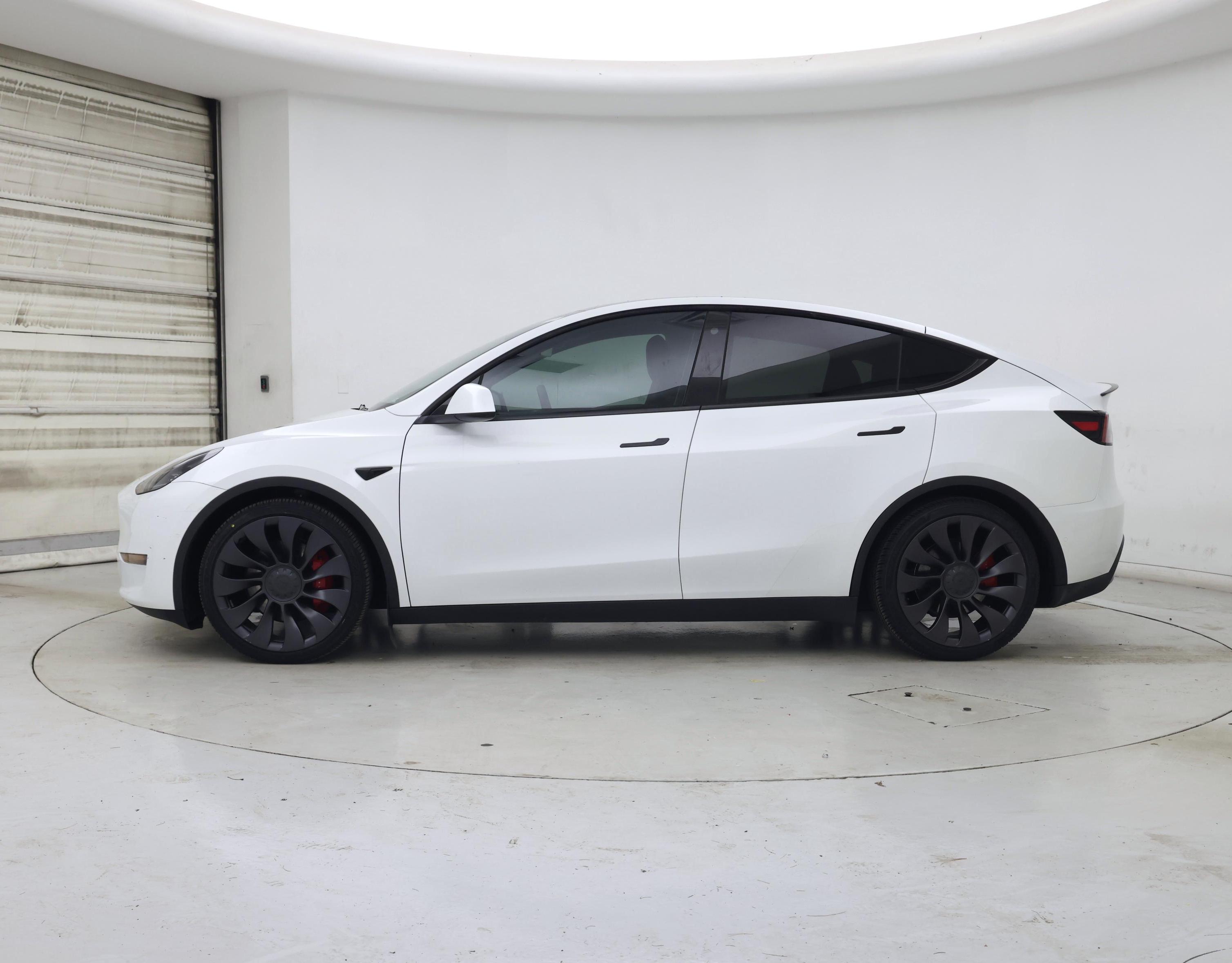 Thumbnail: 2022 Tesla Model Y - 3