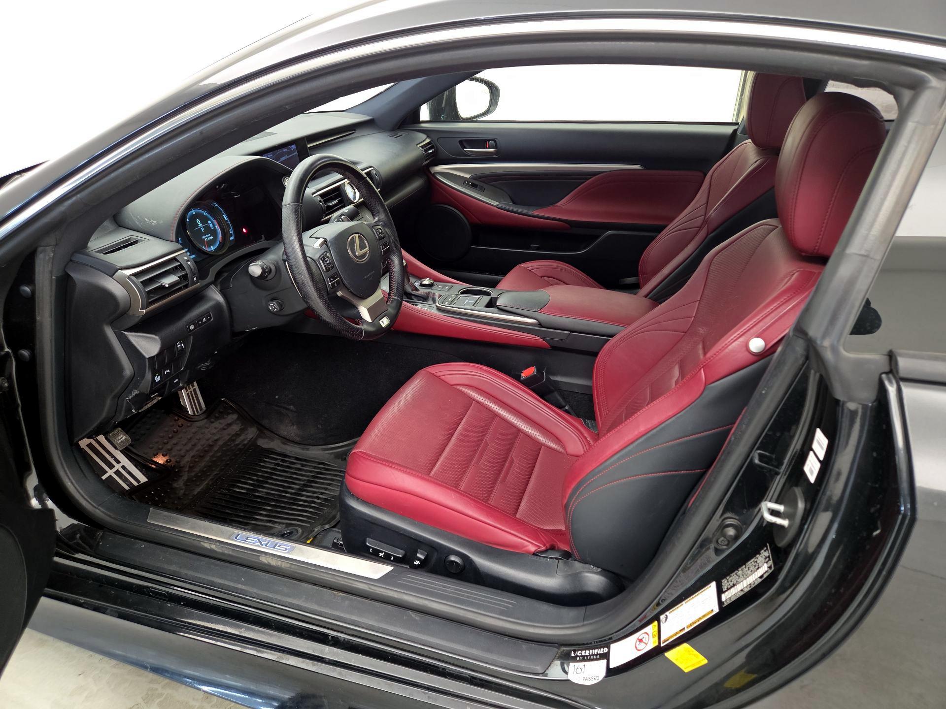 Thumbnail: 2017 Lexus RC - 11