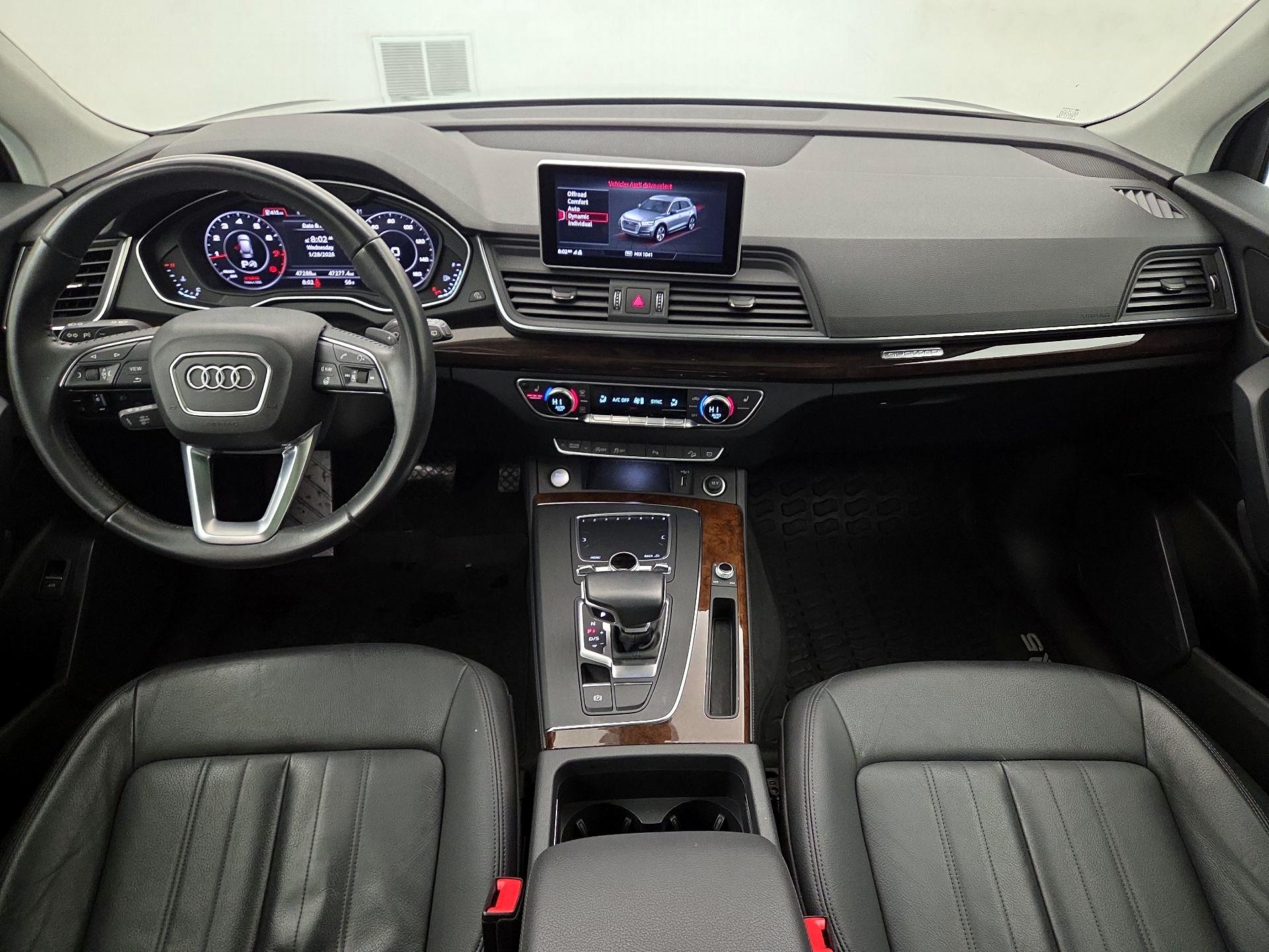 Thumbnail: 2020 Audi Q5 - 9