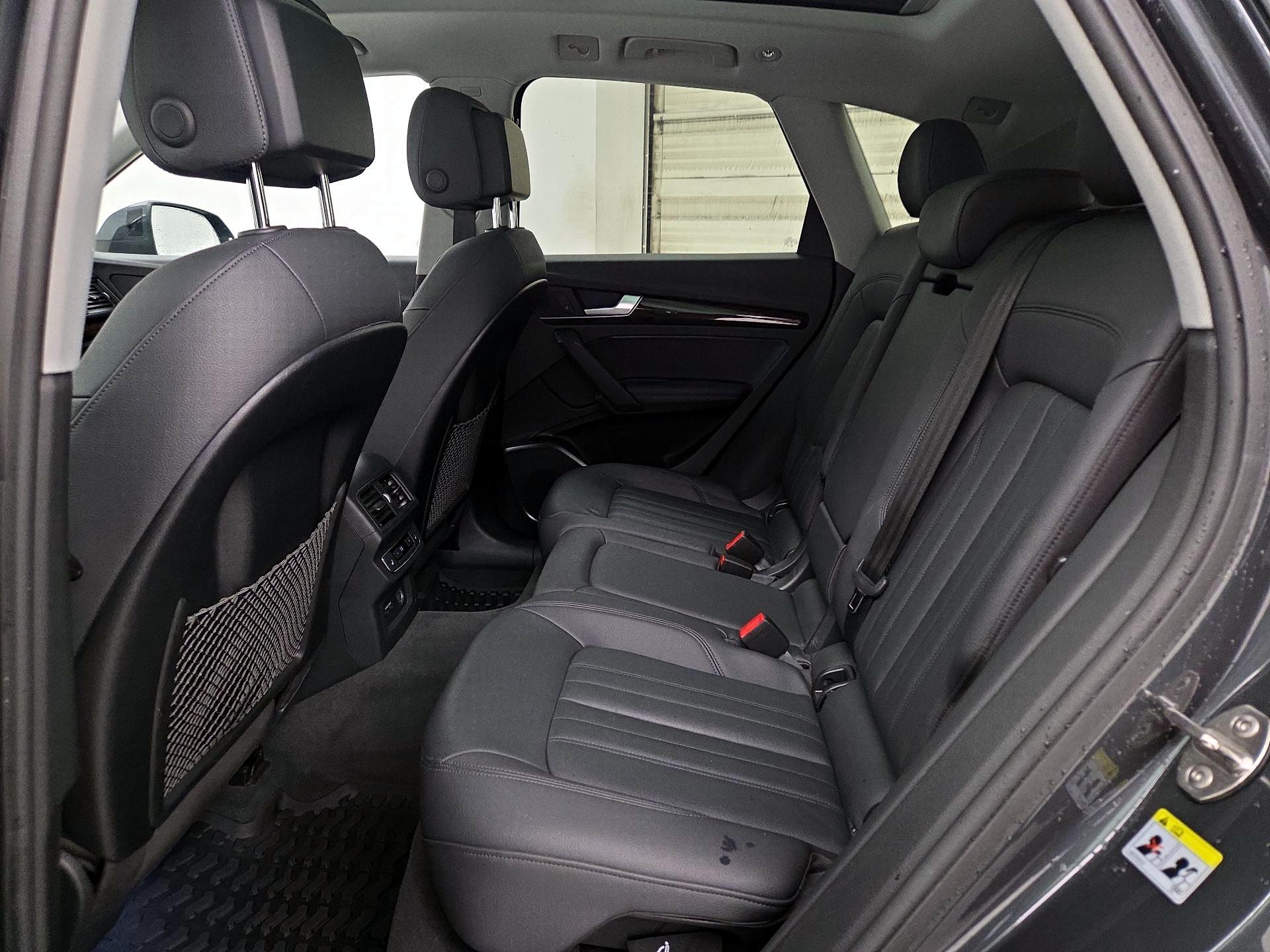 Thumbnail: 2020 Audi Q5 - 20