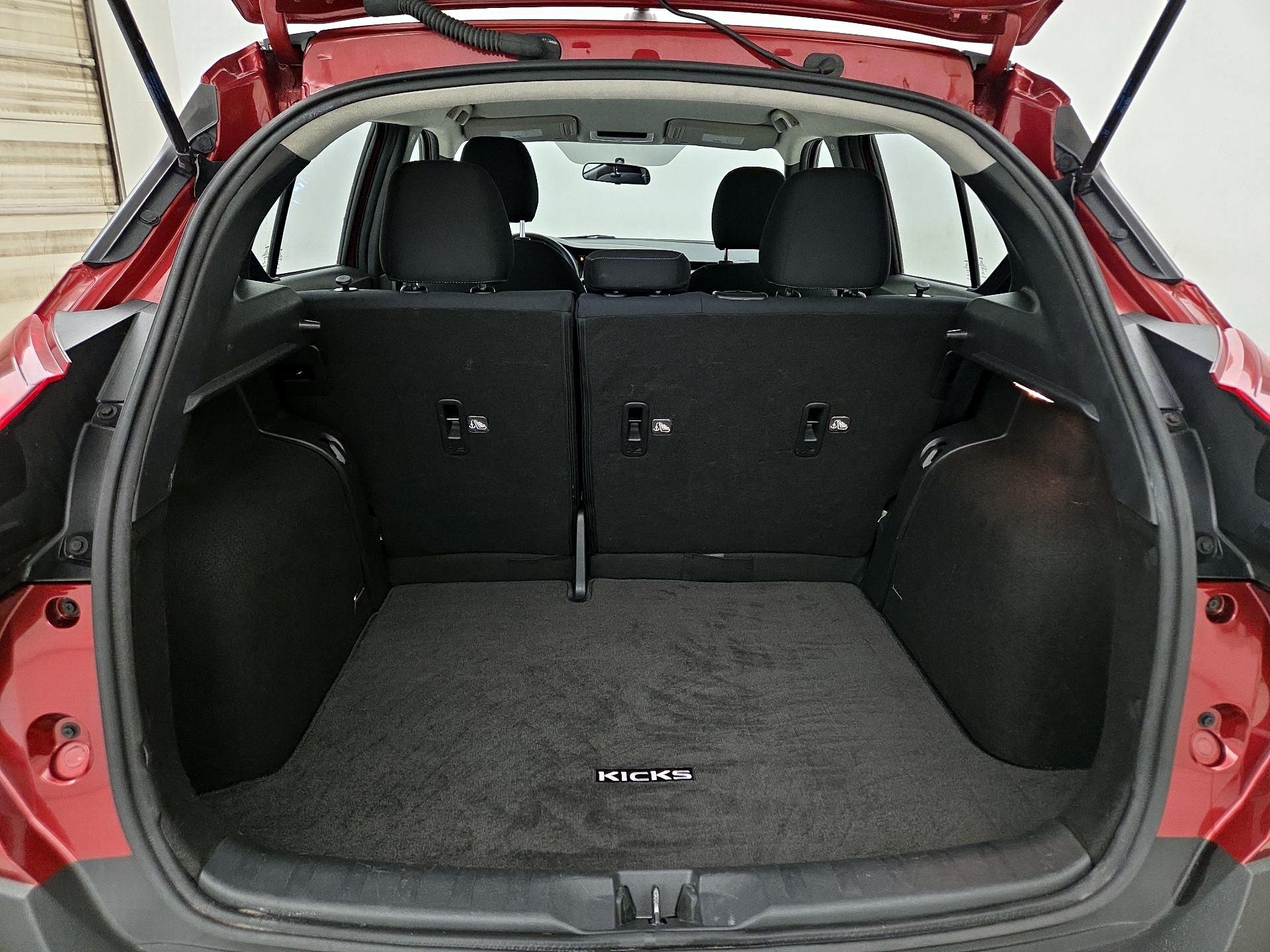 Thumbnail: 2019 Nissan Kicks - 20