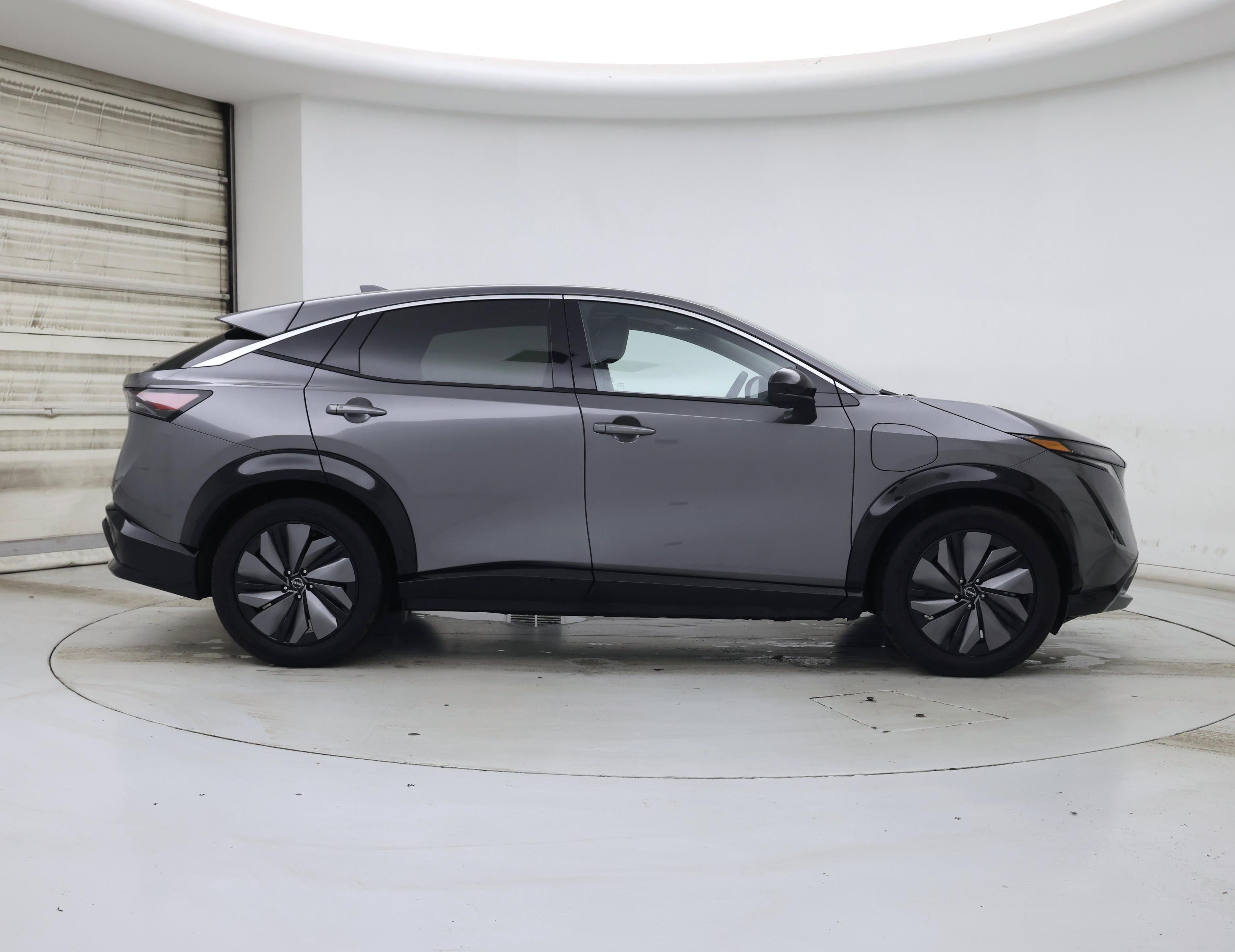 Thumbnail: 2025 Nissan Ariya - 7